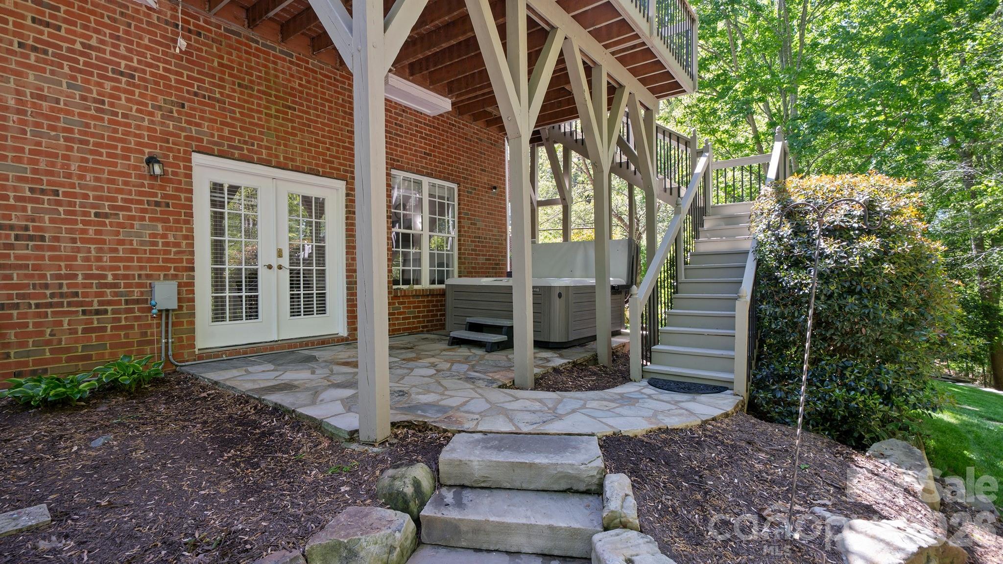 9024 Arrington Manor Place