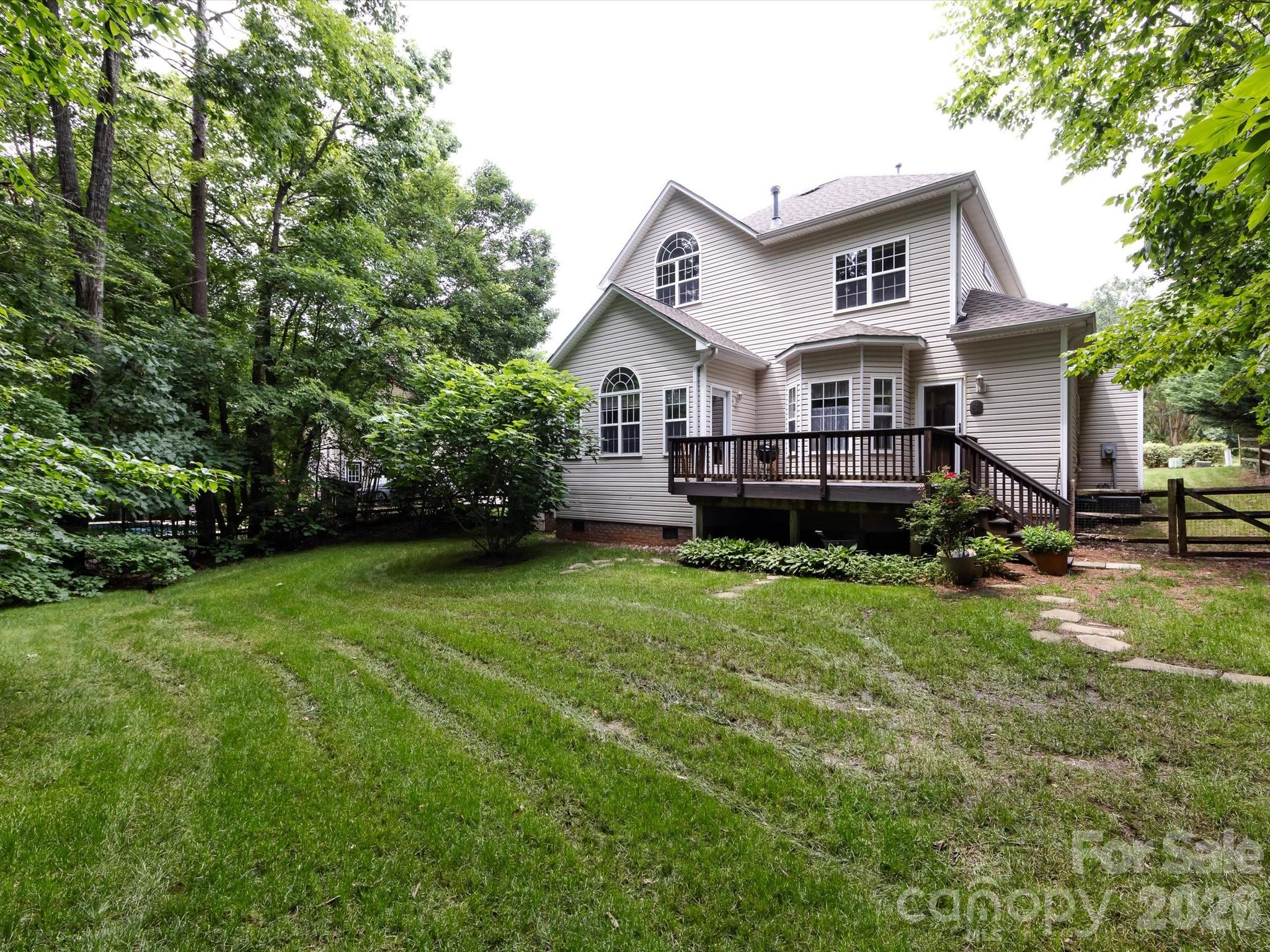 1423 Piper Court