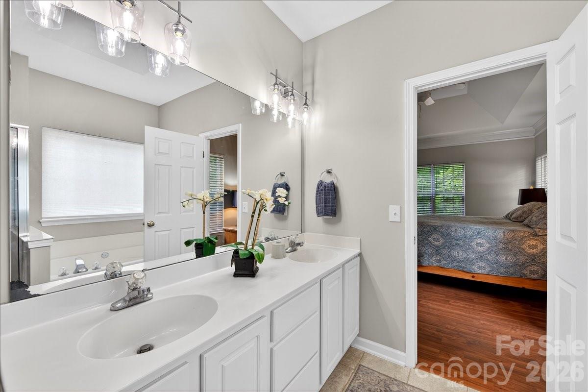 1423 Piper Court