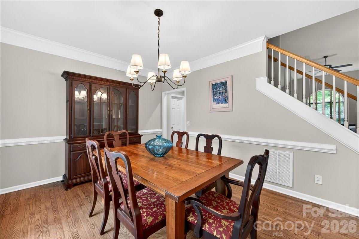 1423 Piper Court