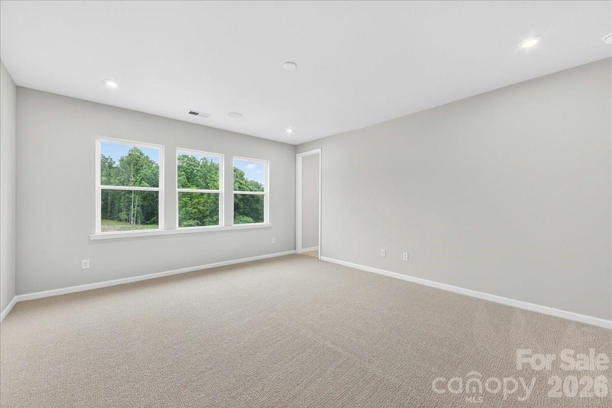 512 Webster Lane