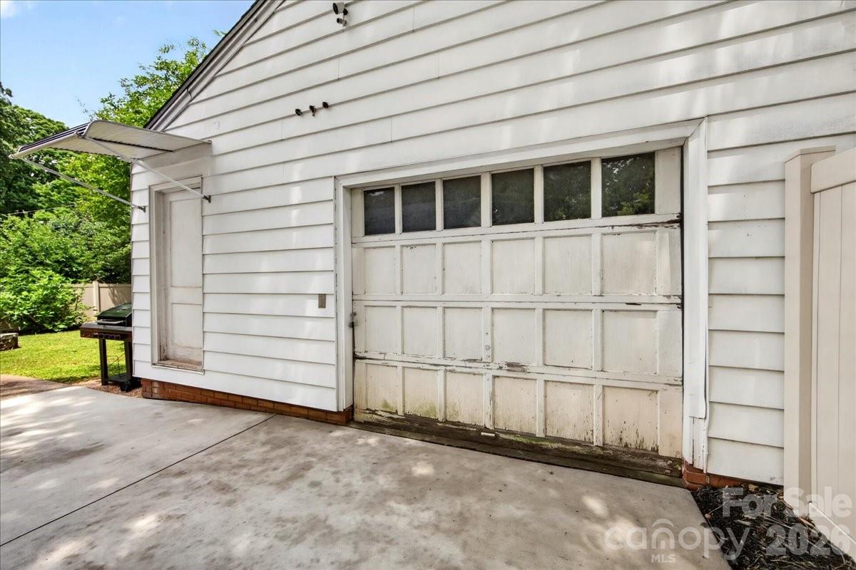 2225 Ashley Road