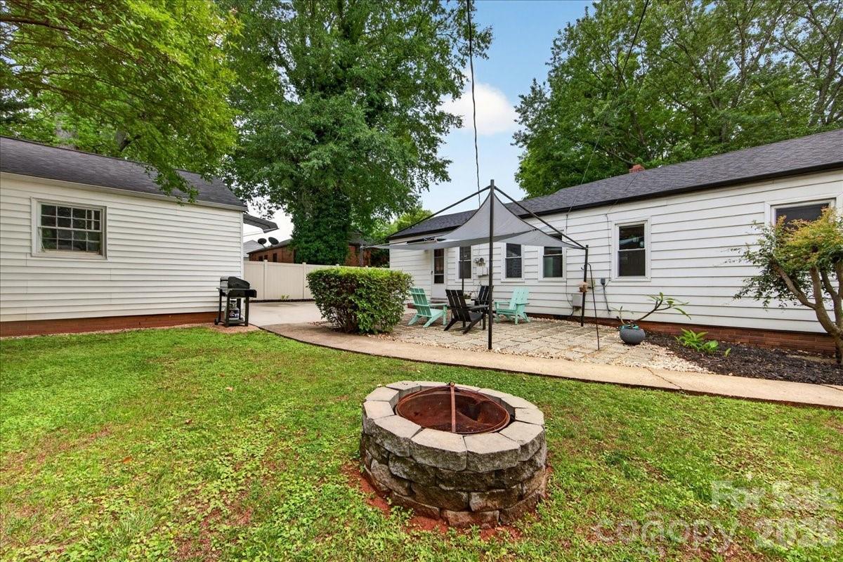 2225 Ashley Road