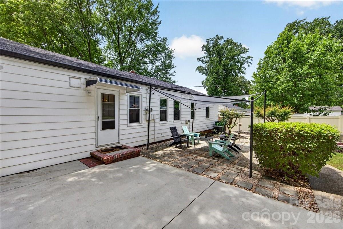 2225 Ashley Road