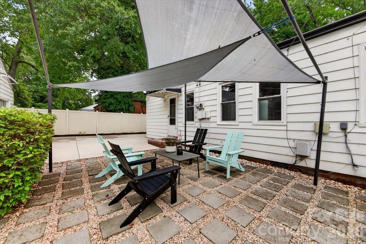 2225 Ashley Road