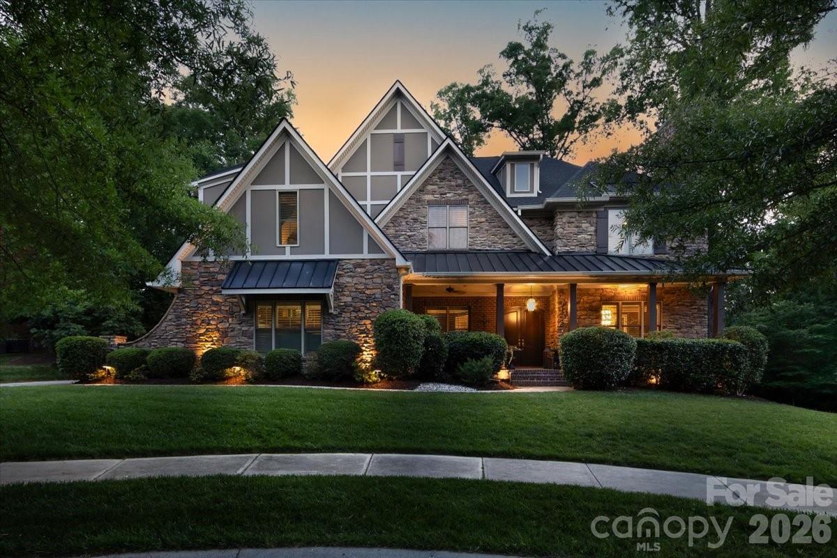 2702 Cecily Court