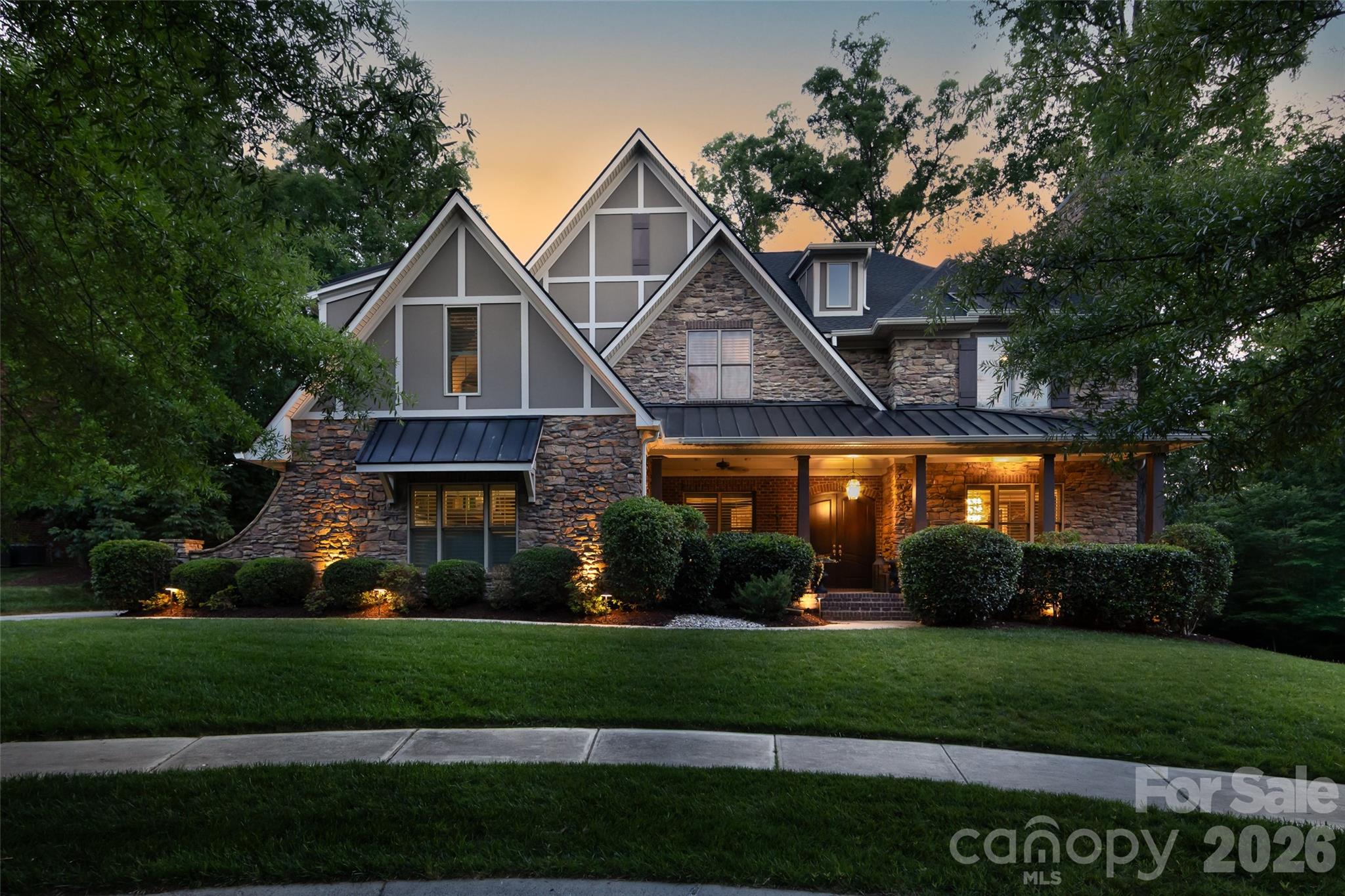 2702 Cecily Court