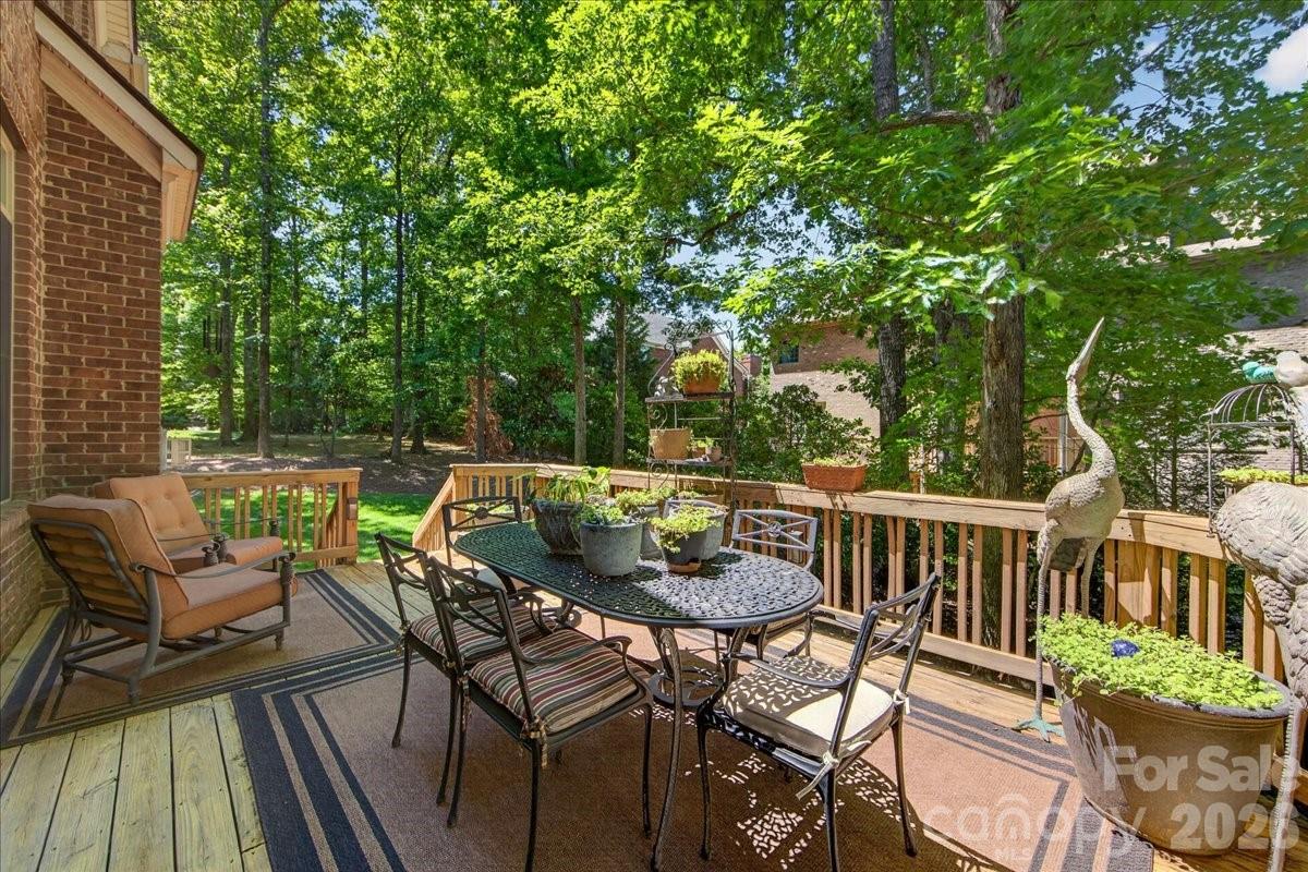 2702 Cecily Court