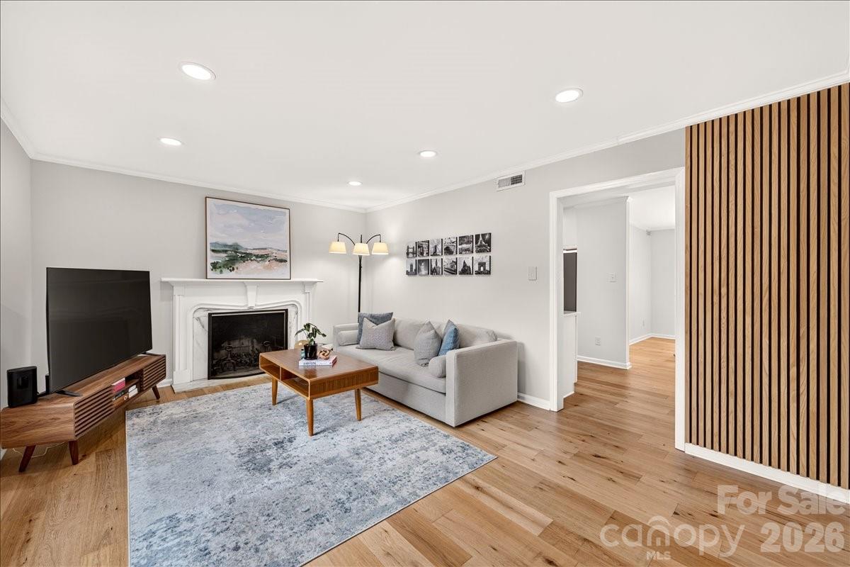 3500 Colony Road Unit: E