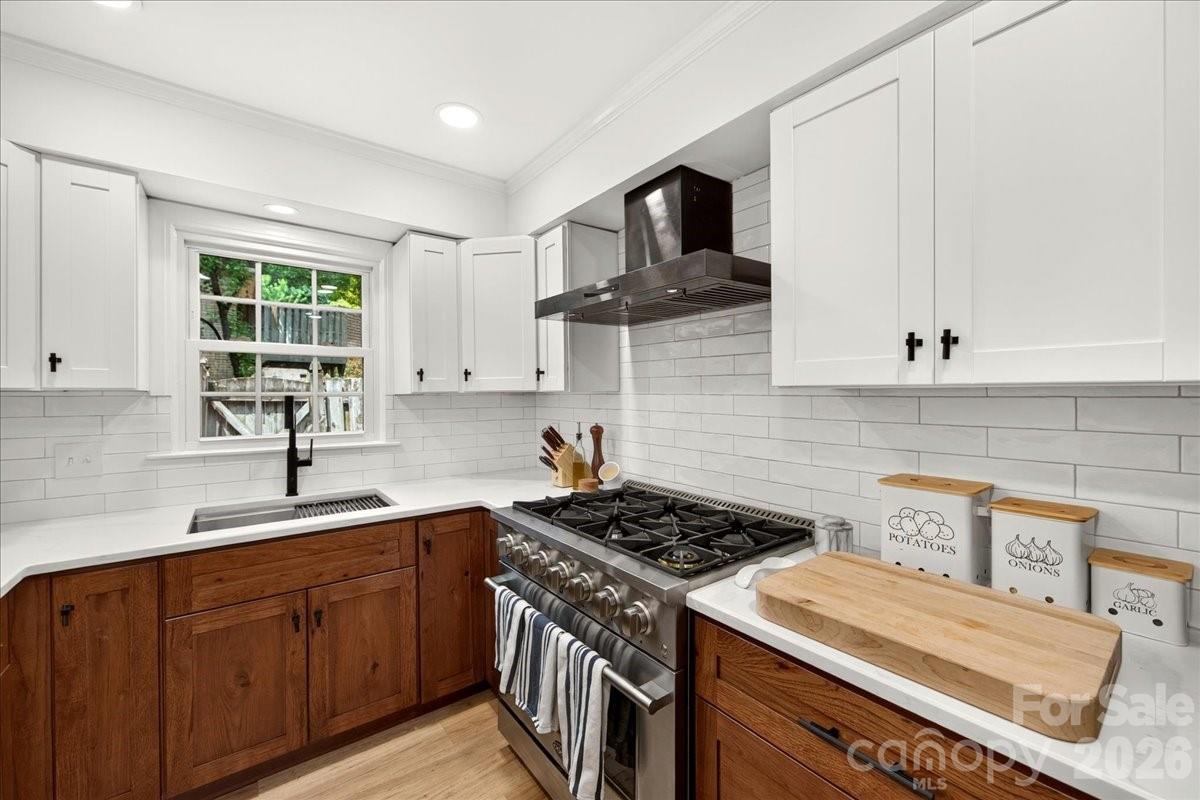 3500 Colony Road Unit: E