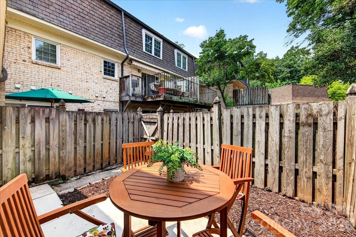 3500 Colony Road Unit: E