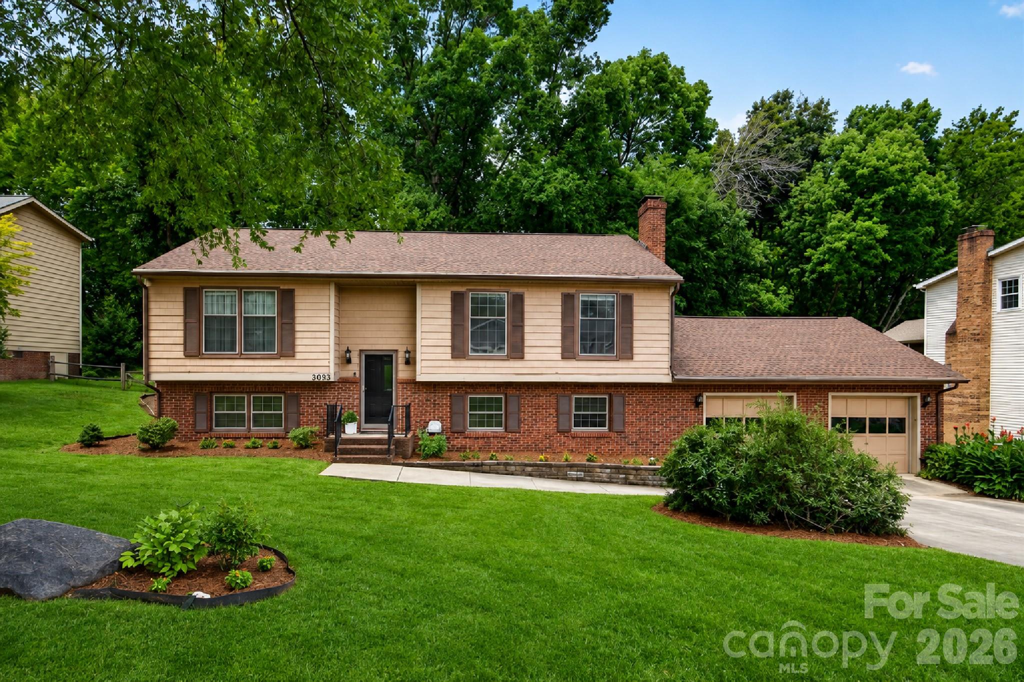 5000 Cedar Forest Drive