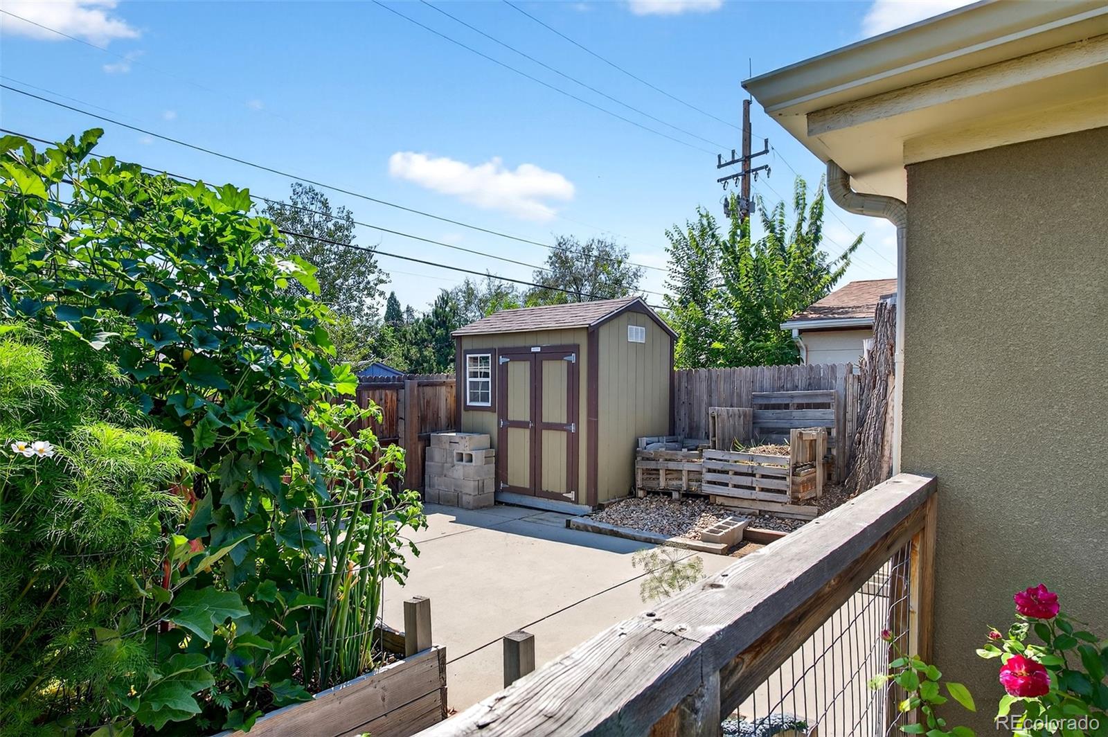 2080 Fenton Street
