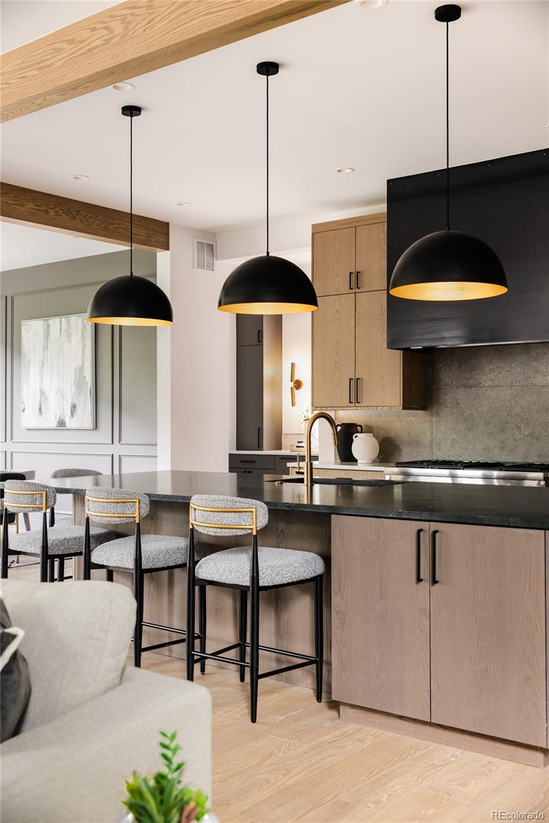 2435 S Josephine Street