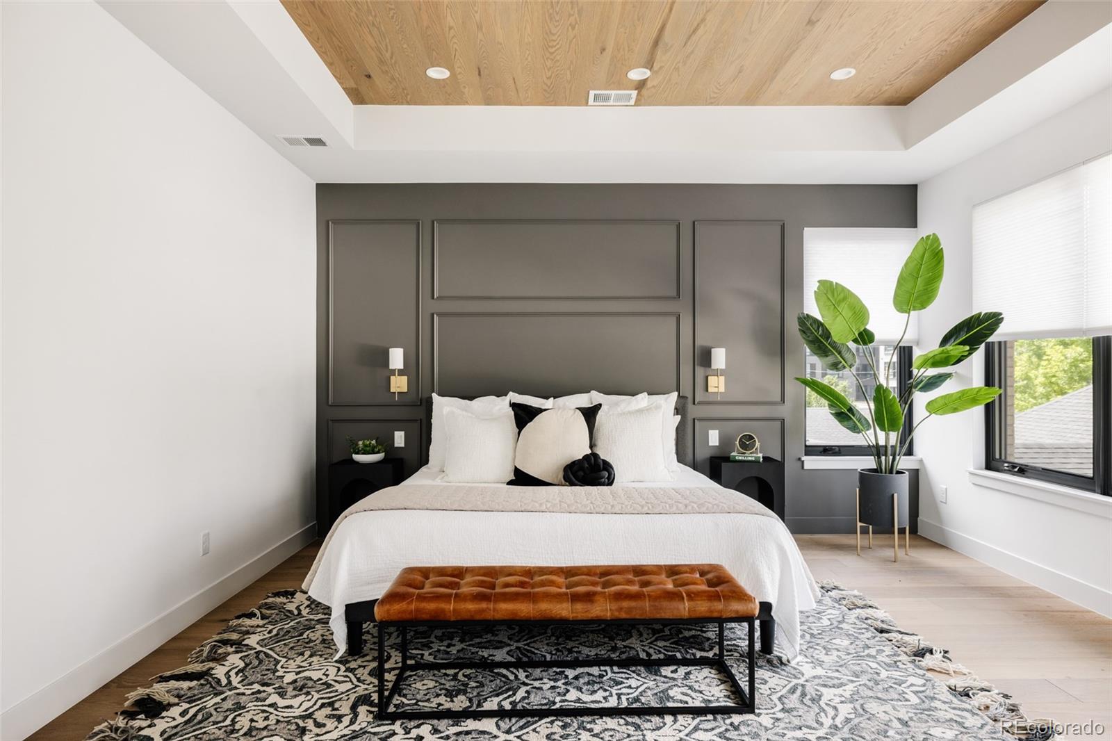 2435 S Josephine Street