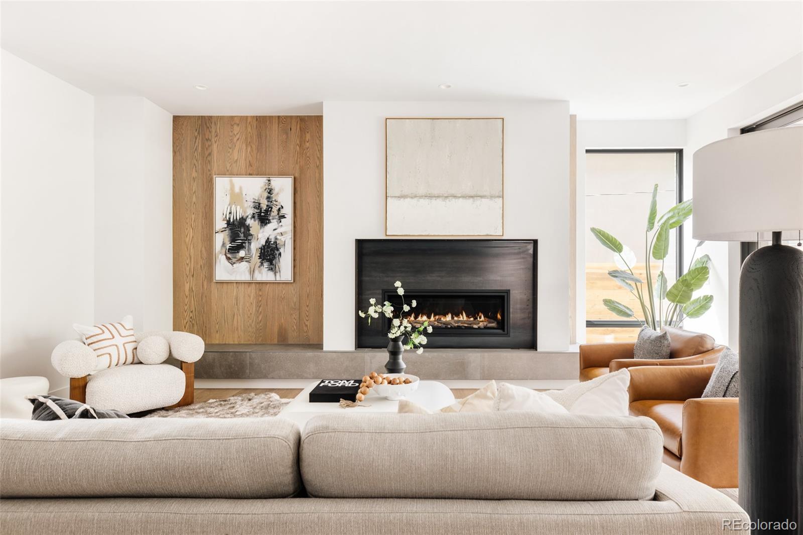 2435 S Josephine Street