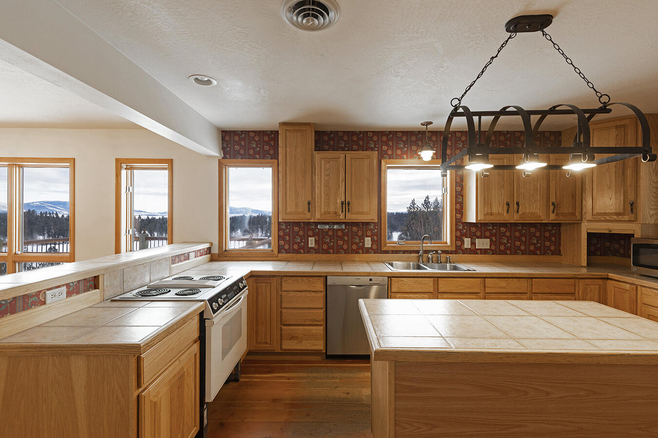675 Dry Gulch Road