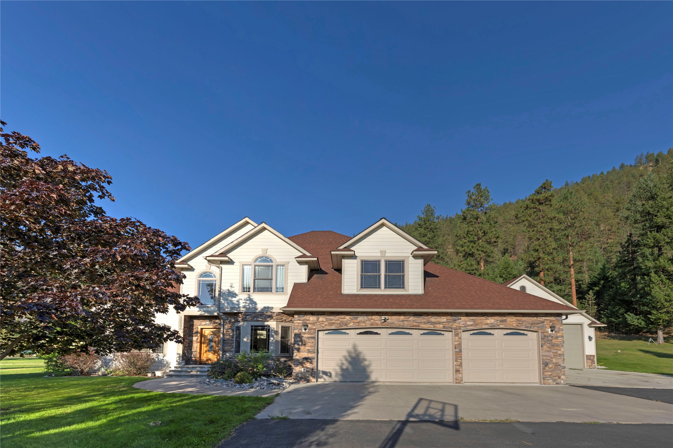 10596 Nez Perce Loop