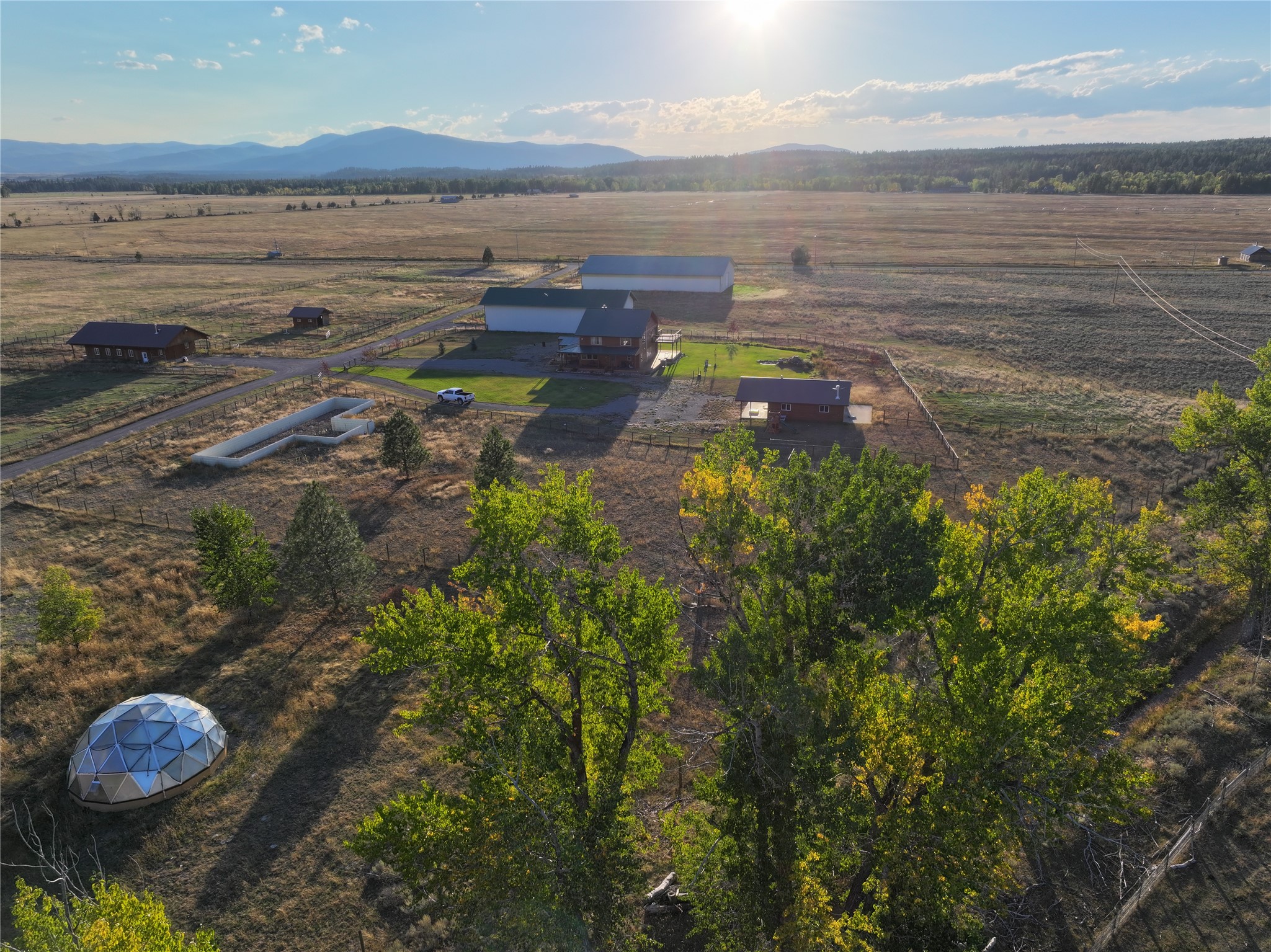 NHN Rolling Dog Ranch Lane