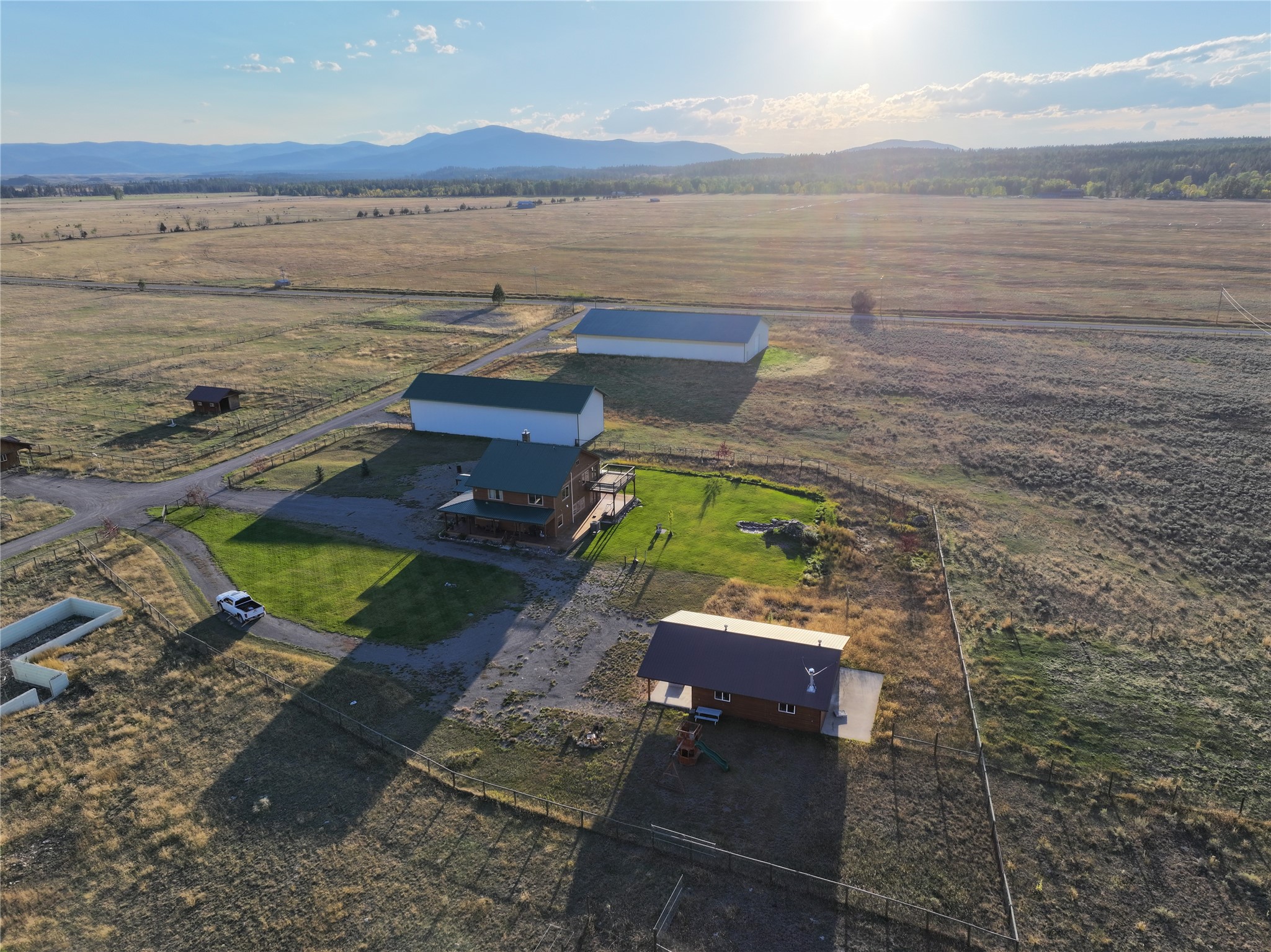 NHN Rolling Dog Ranch Lane