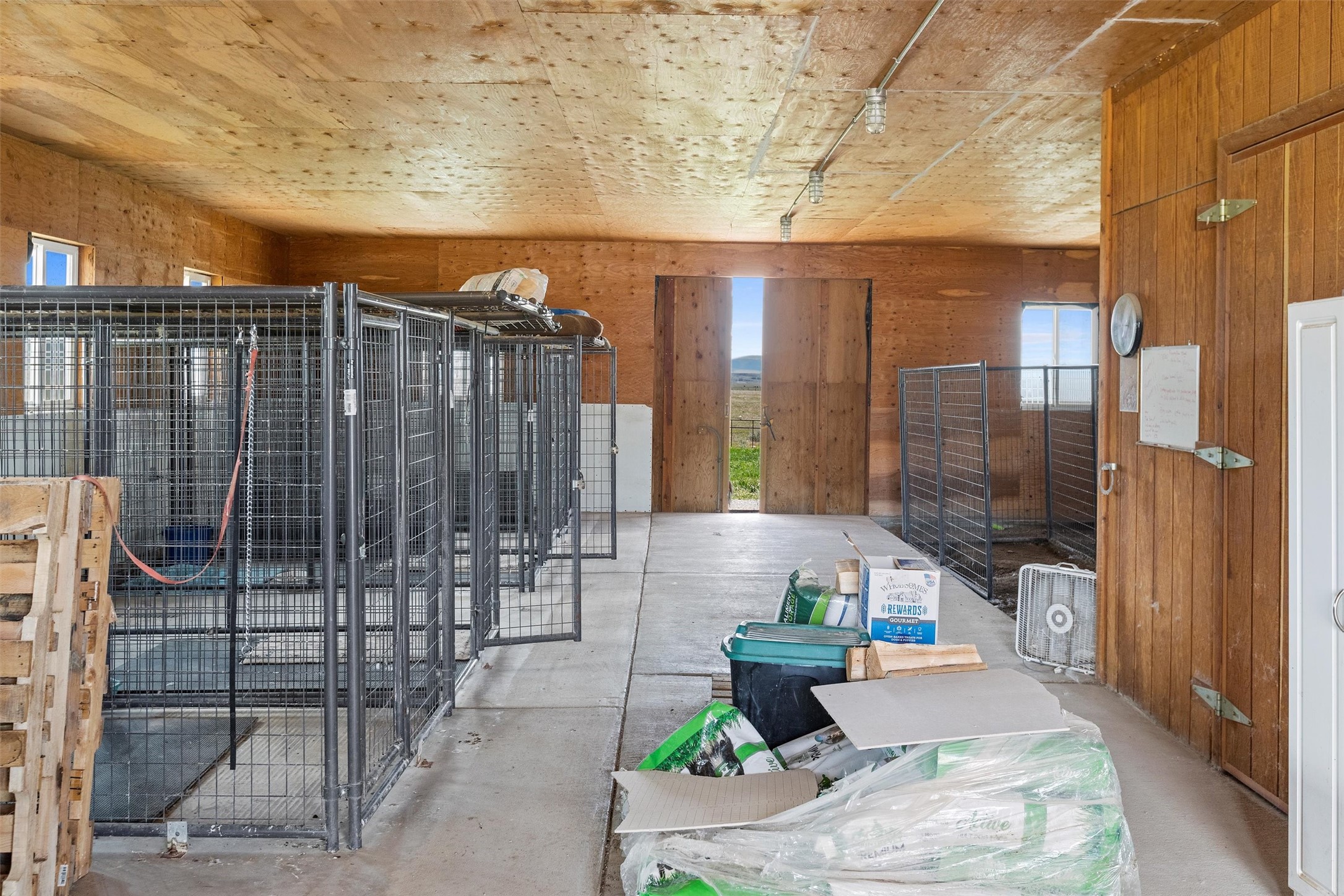 NHN Rolling Dog Ranch Lane