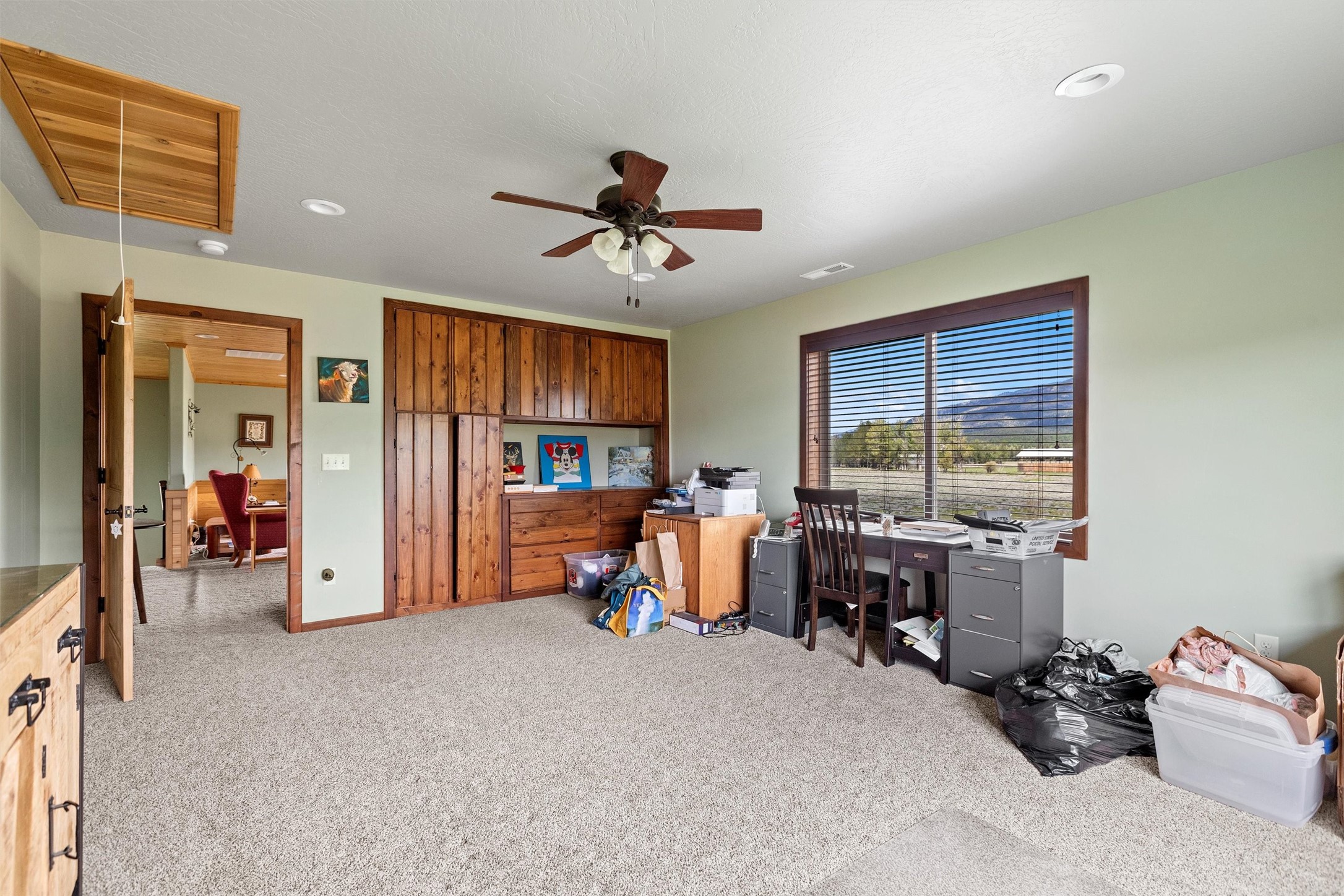 NHN Rolling Dog Ranch Lane