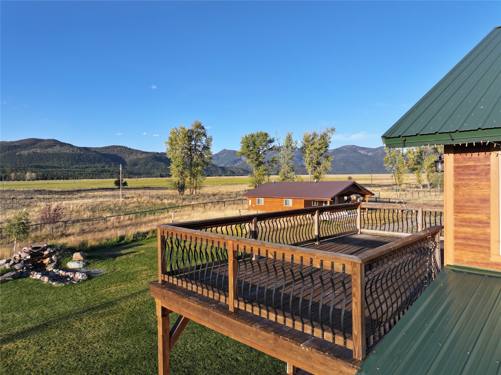 NHN Rolling Dog Ranch Lane