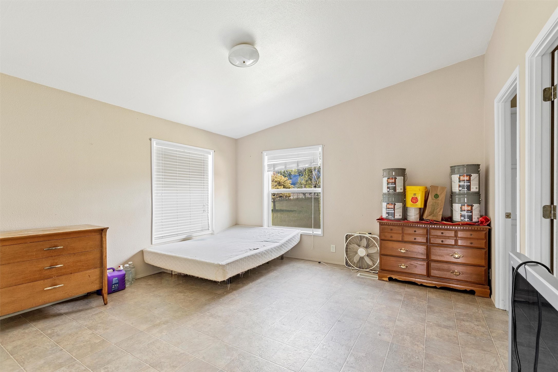 NHN Rolling Dog Ranch Lane