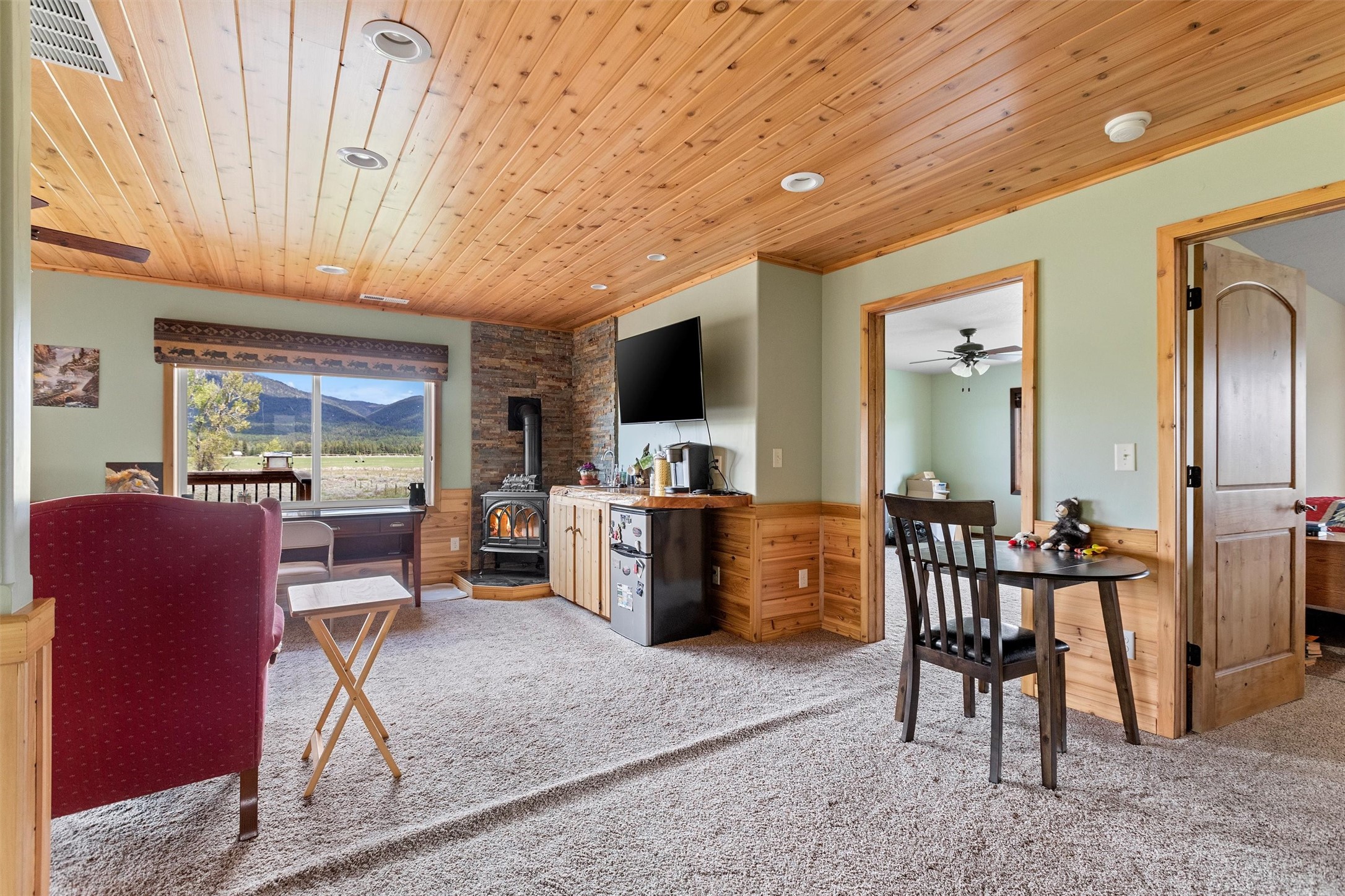 NHN Rolling Dog Ranch Lane