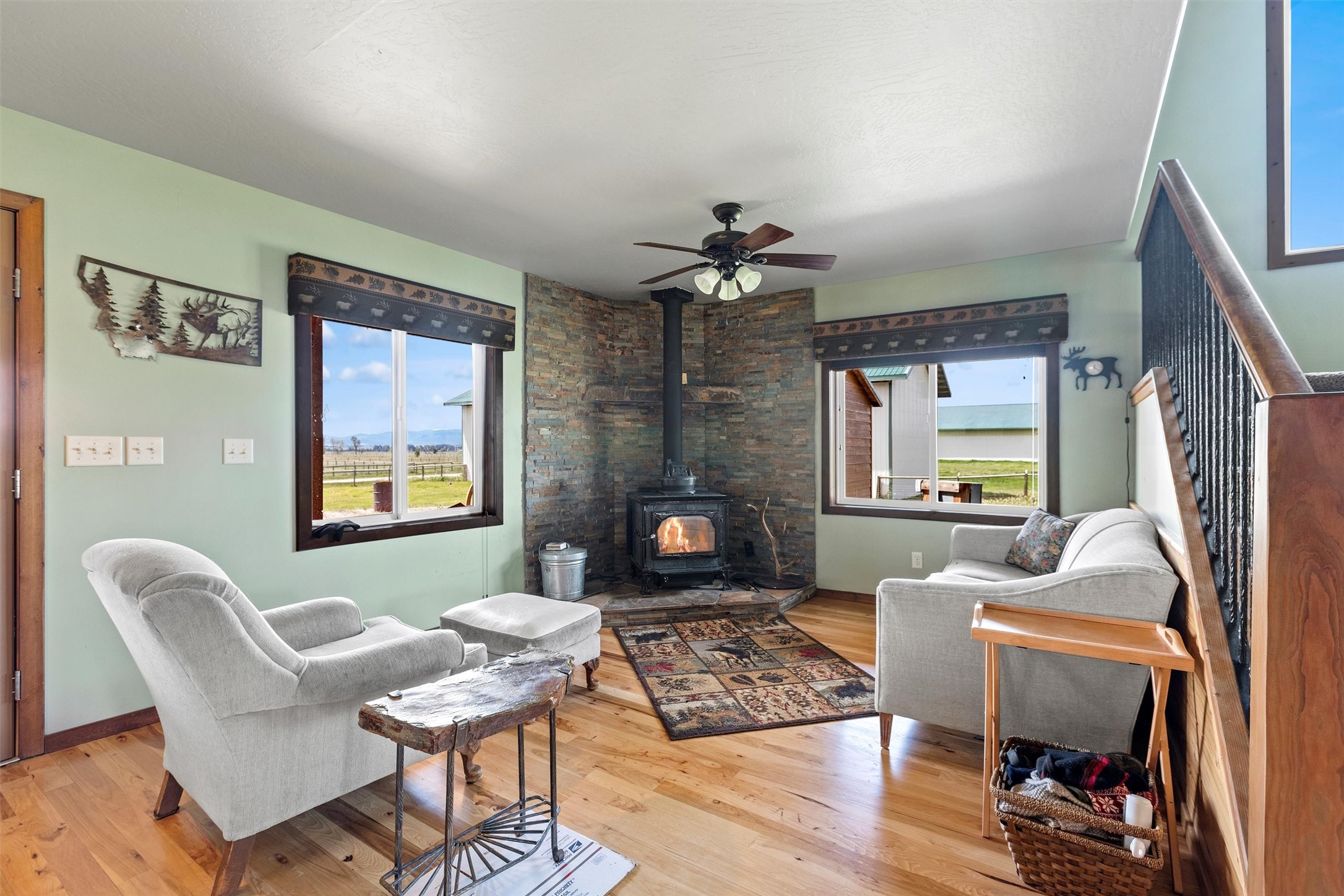 NHN Rolling Dog Ranch Lane