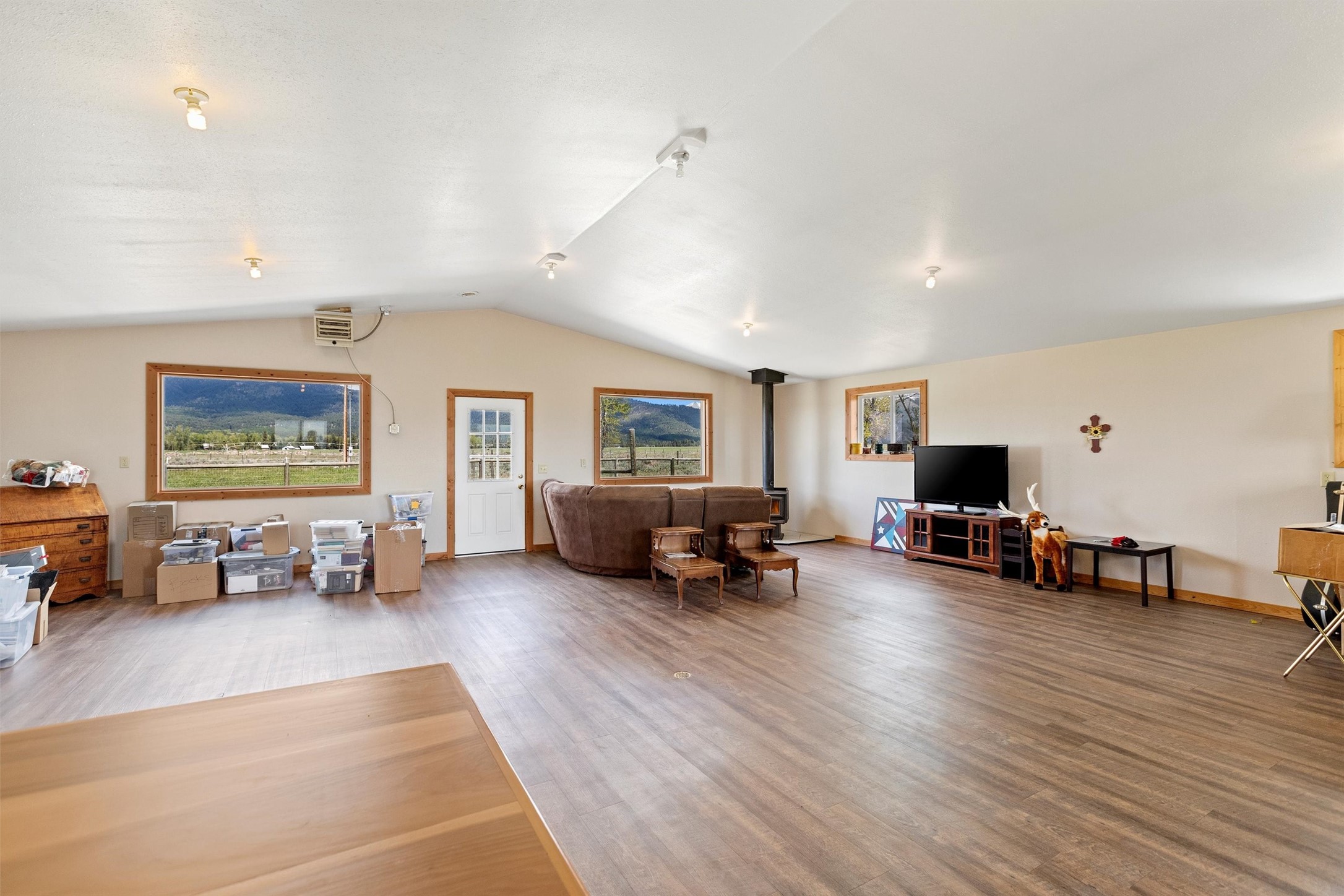 NHN Rolling Dog Ranch Lane