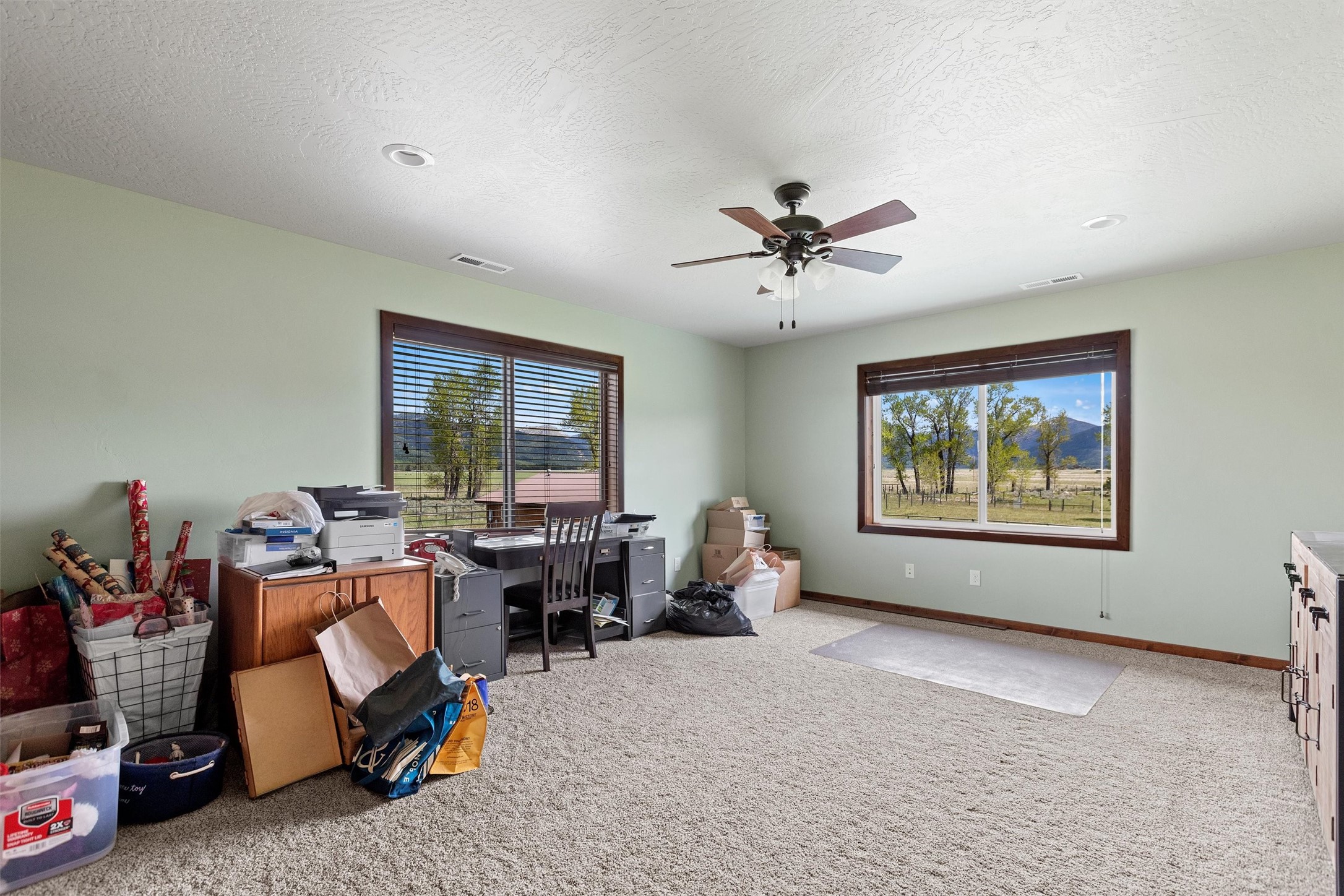 NHN Rolling Dog Ranch Lane