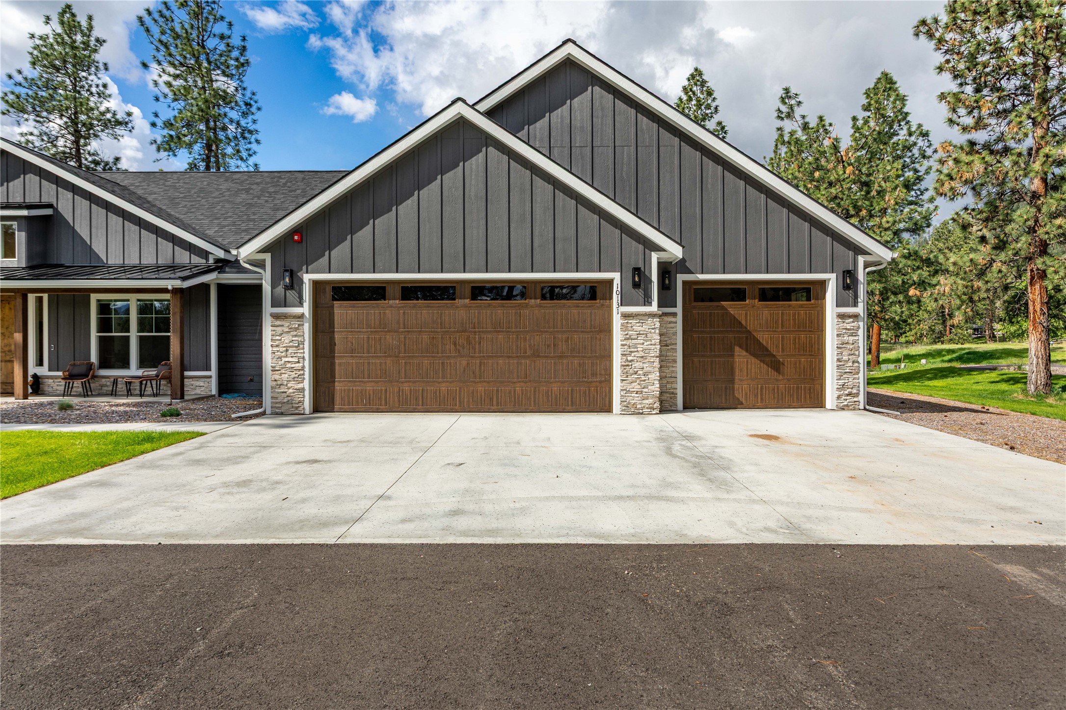 10131 Barns Court
