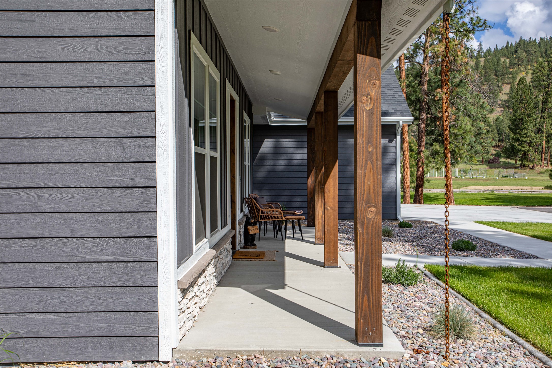 10131 Barns Court
