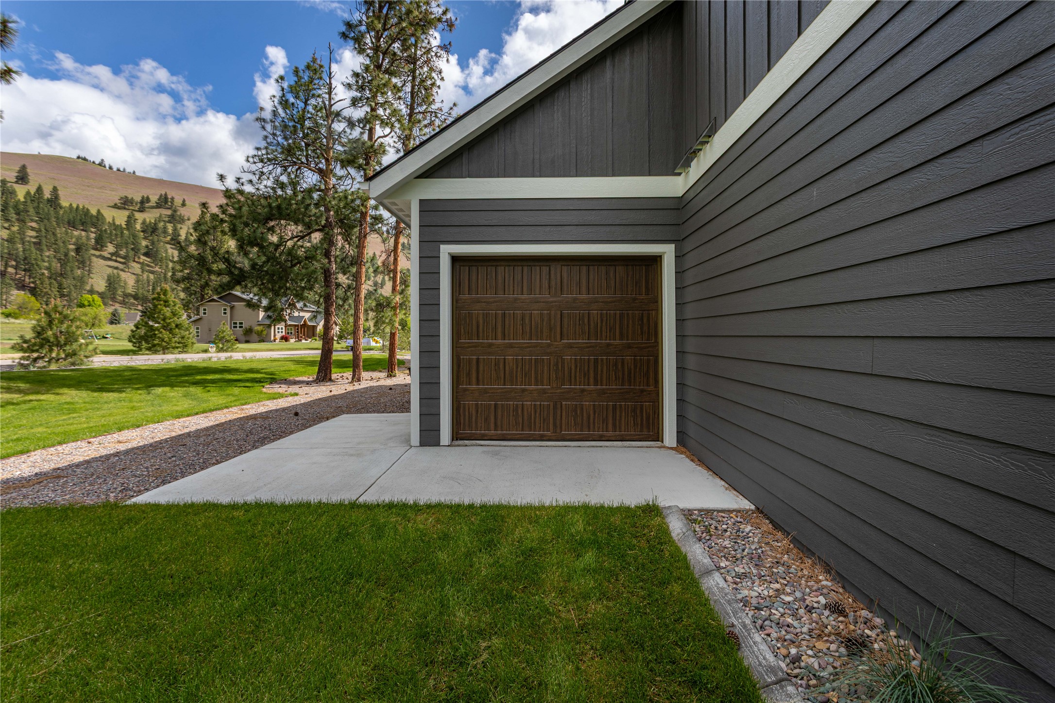 10131 Barns Court