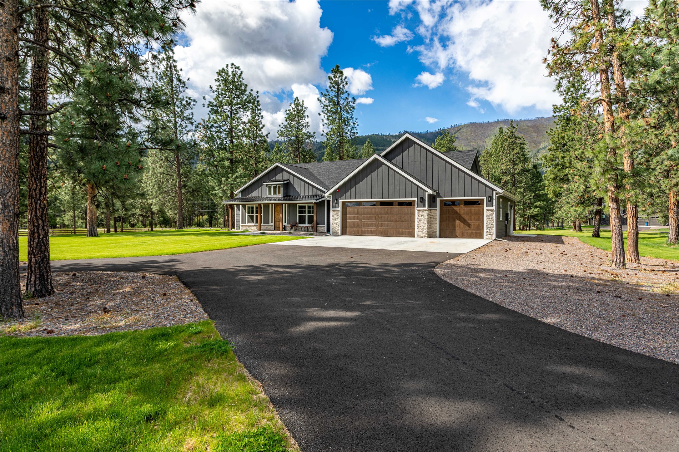 10131 Barns Court
