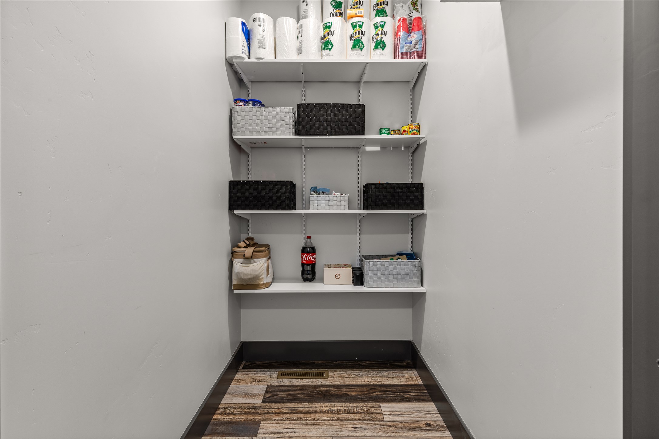 2519 Chuck Wagon Drive