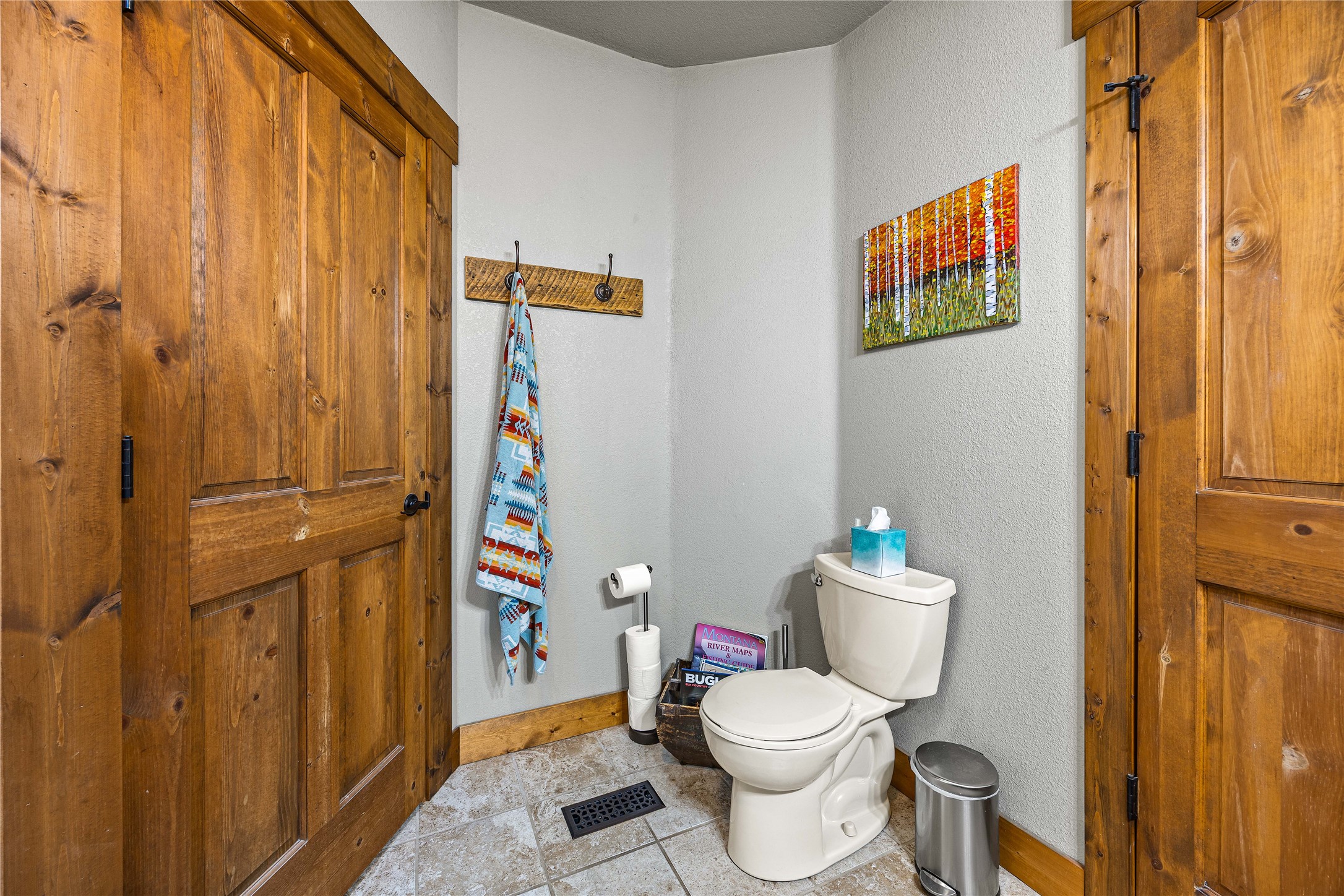 1330 Hole In The Wall Road