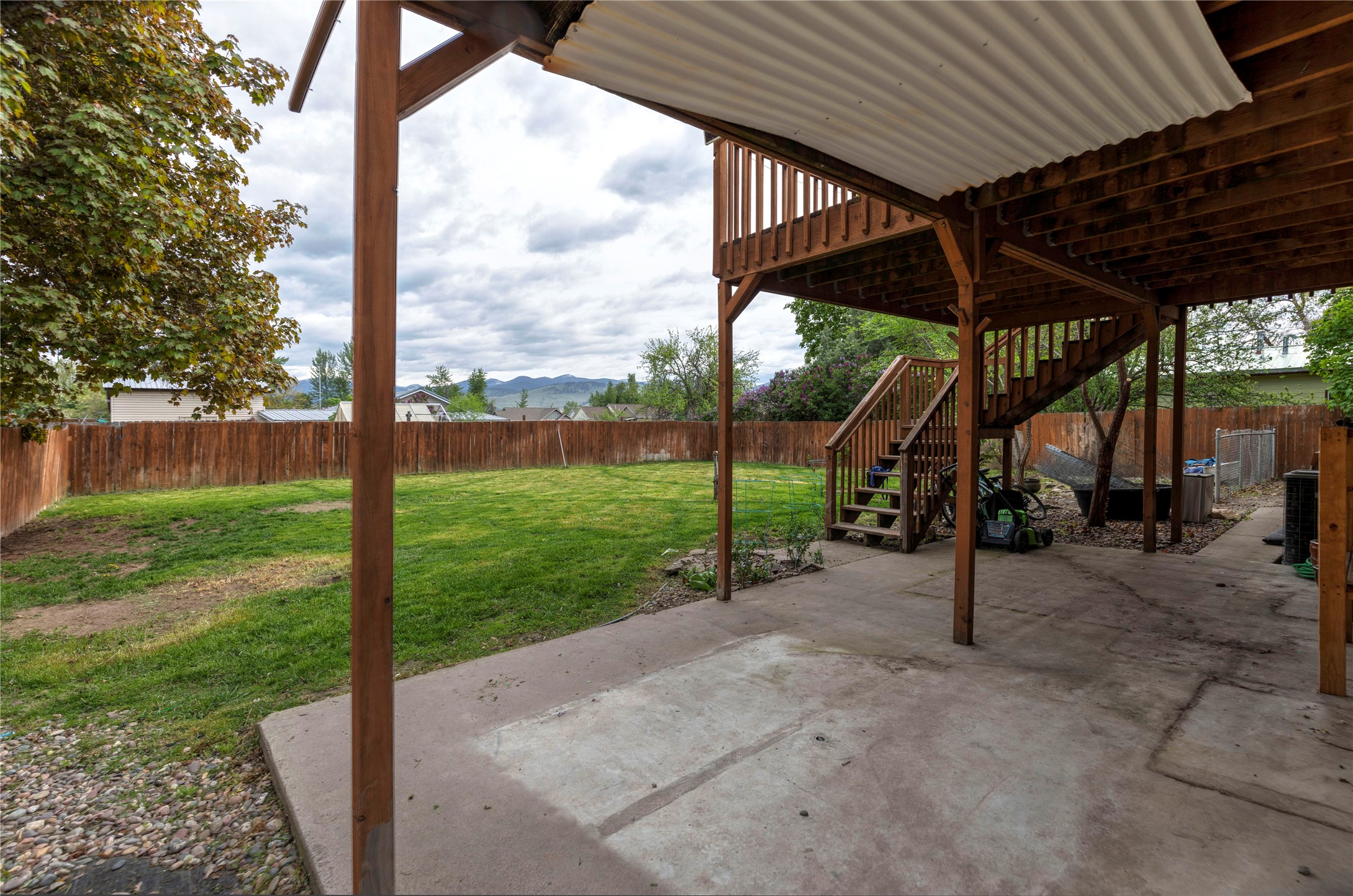 2360 River Road 2