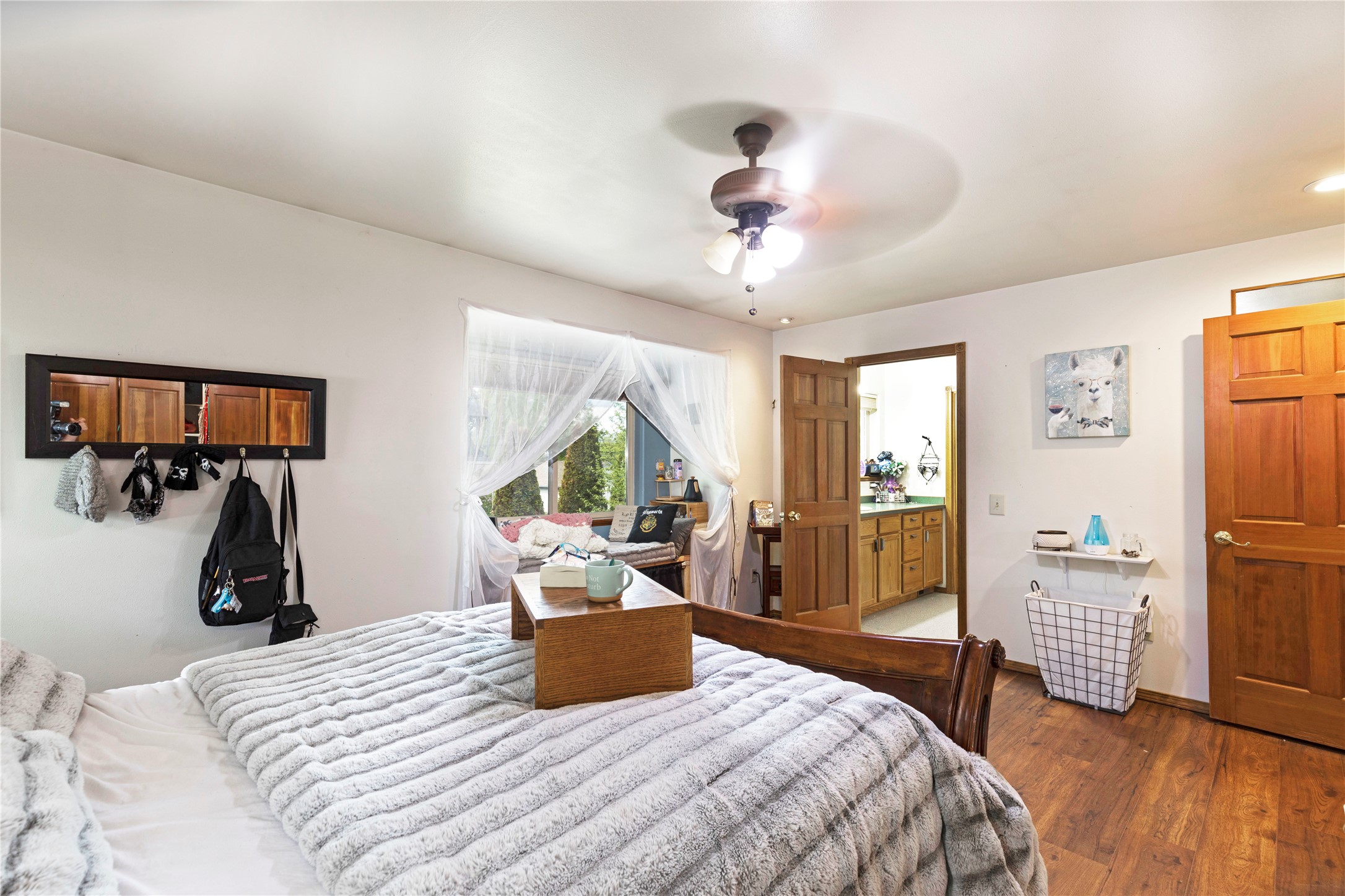 2360 River Road 2