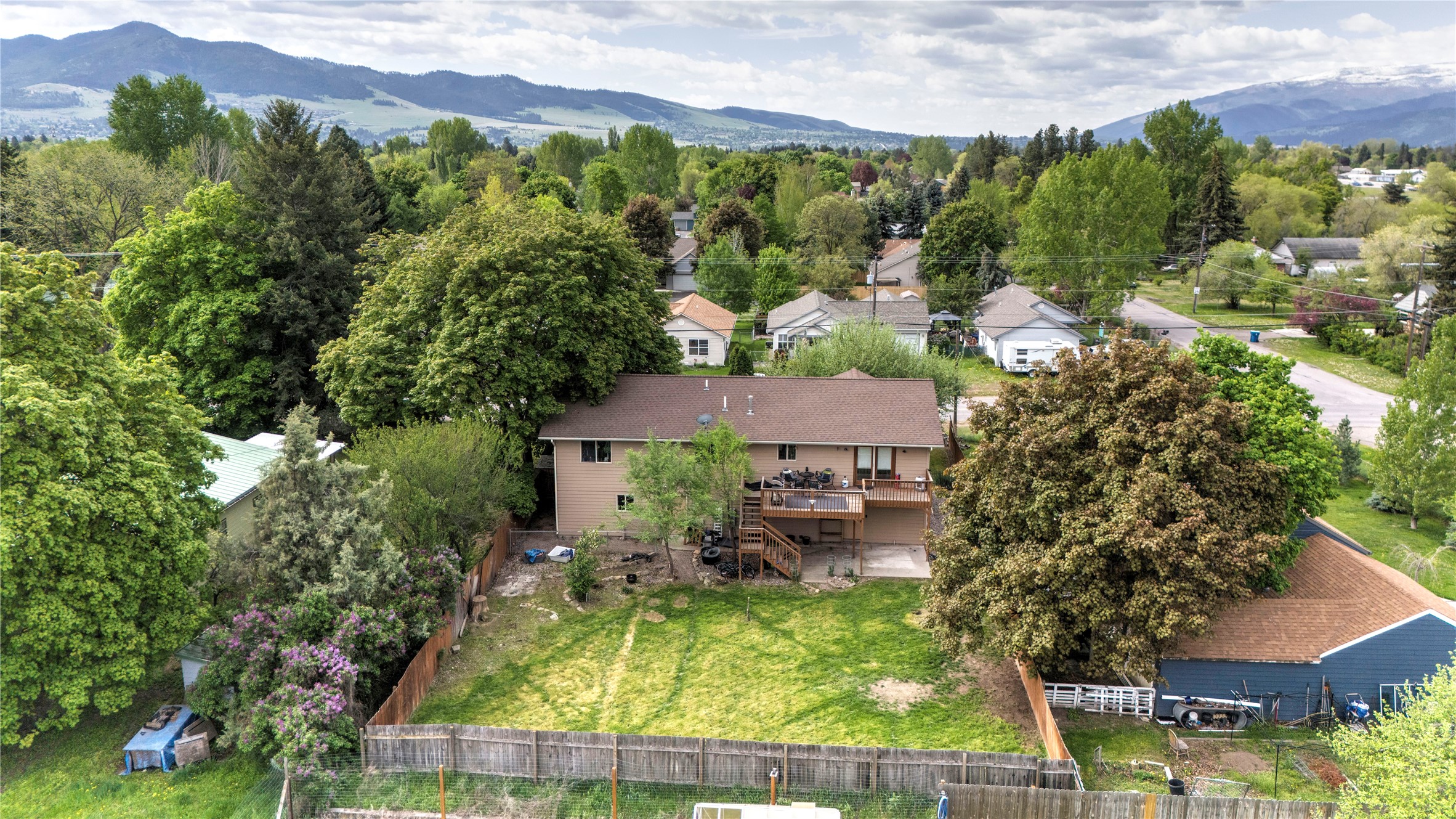 2360 River Road 2