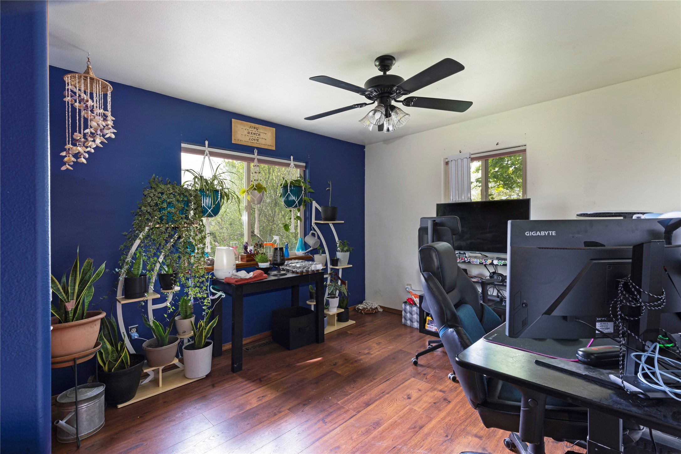 2360 River Road 2