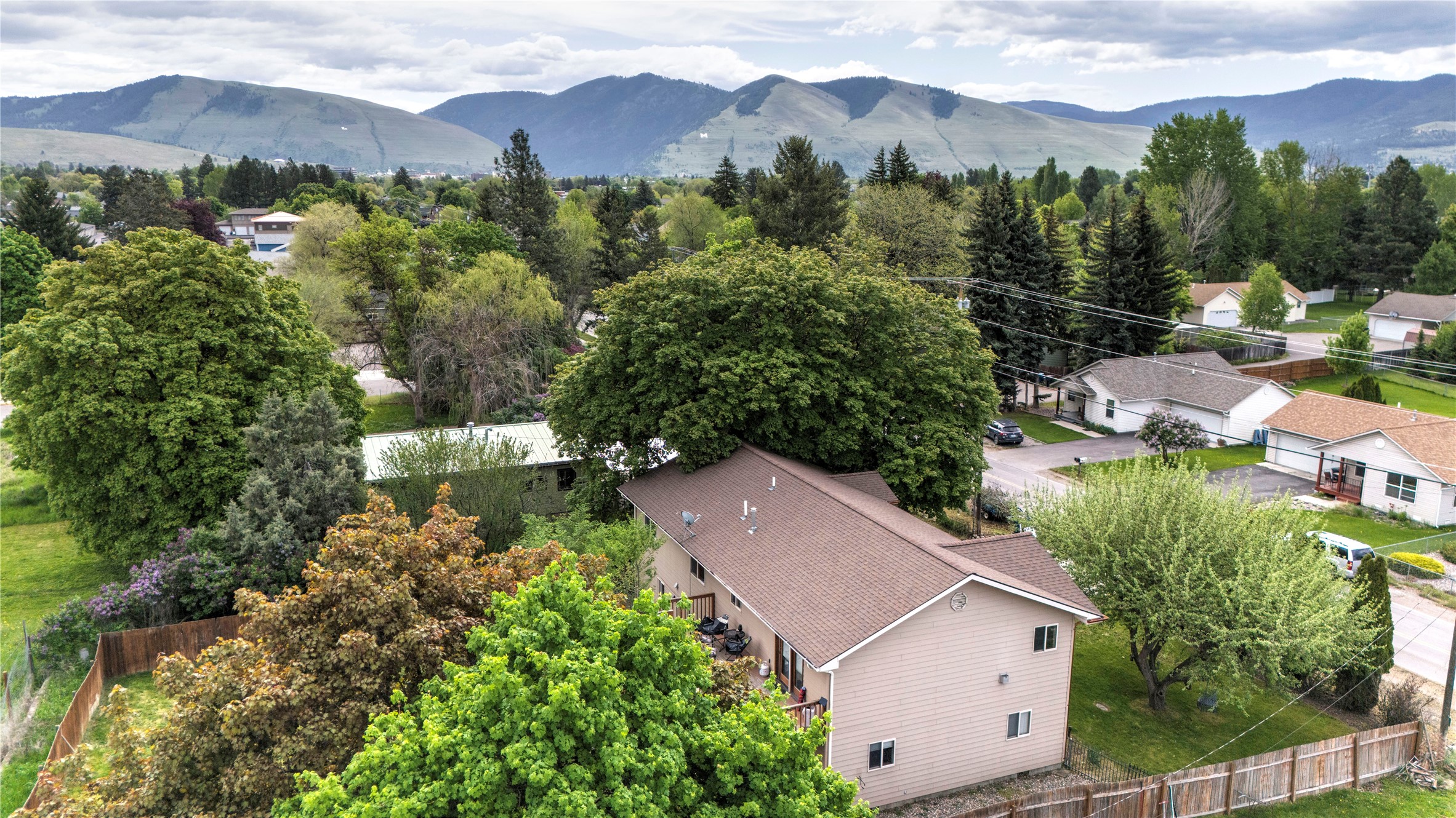 2360 River Road 2
