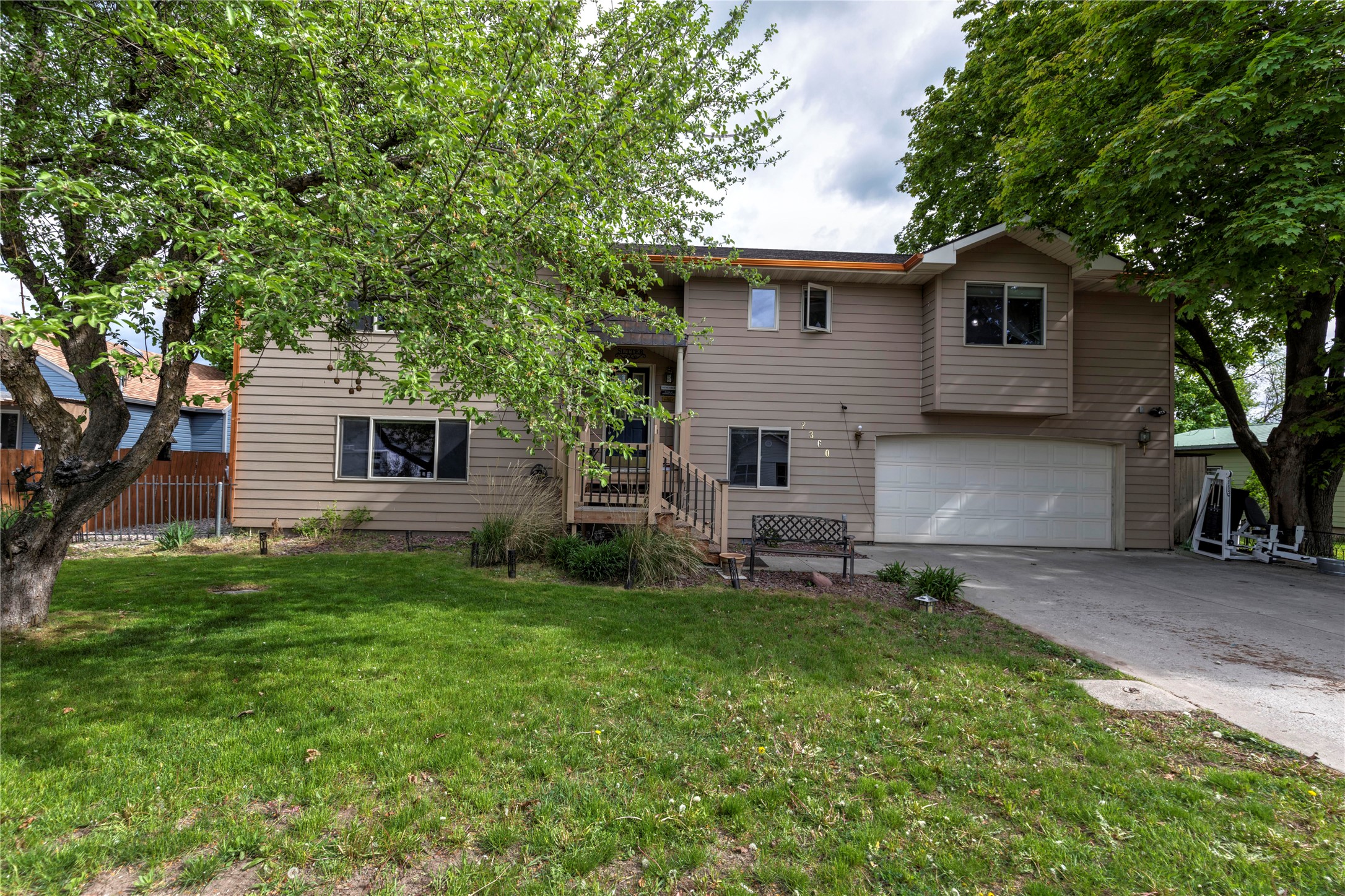 2360 River Road 2