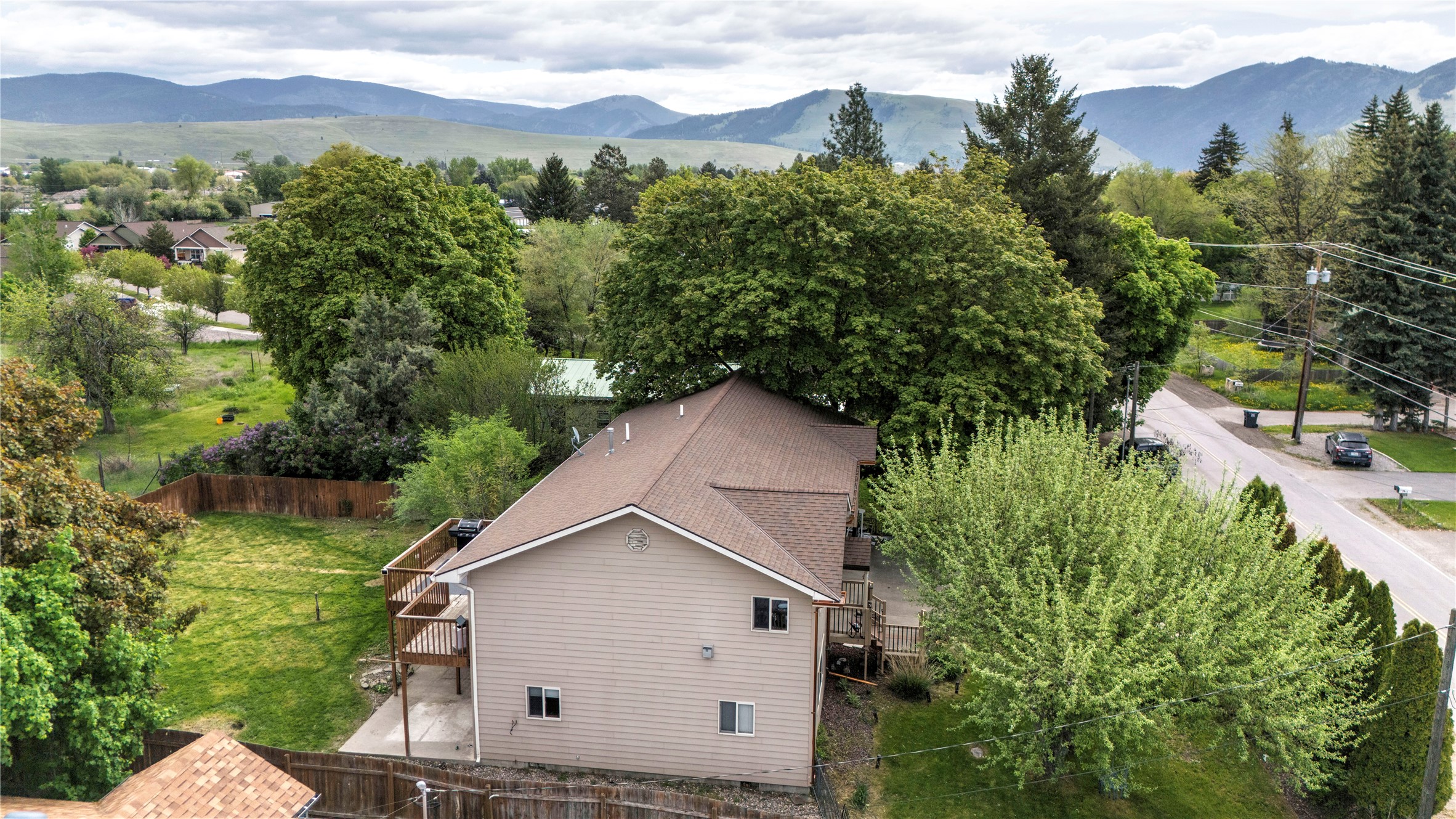 2360 River Road 2
