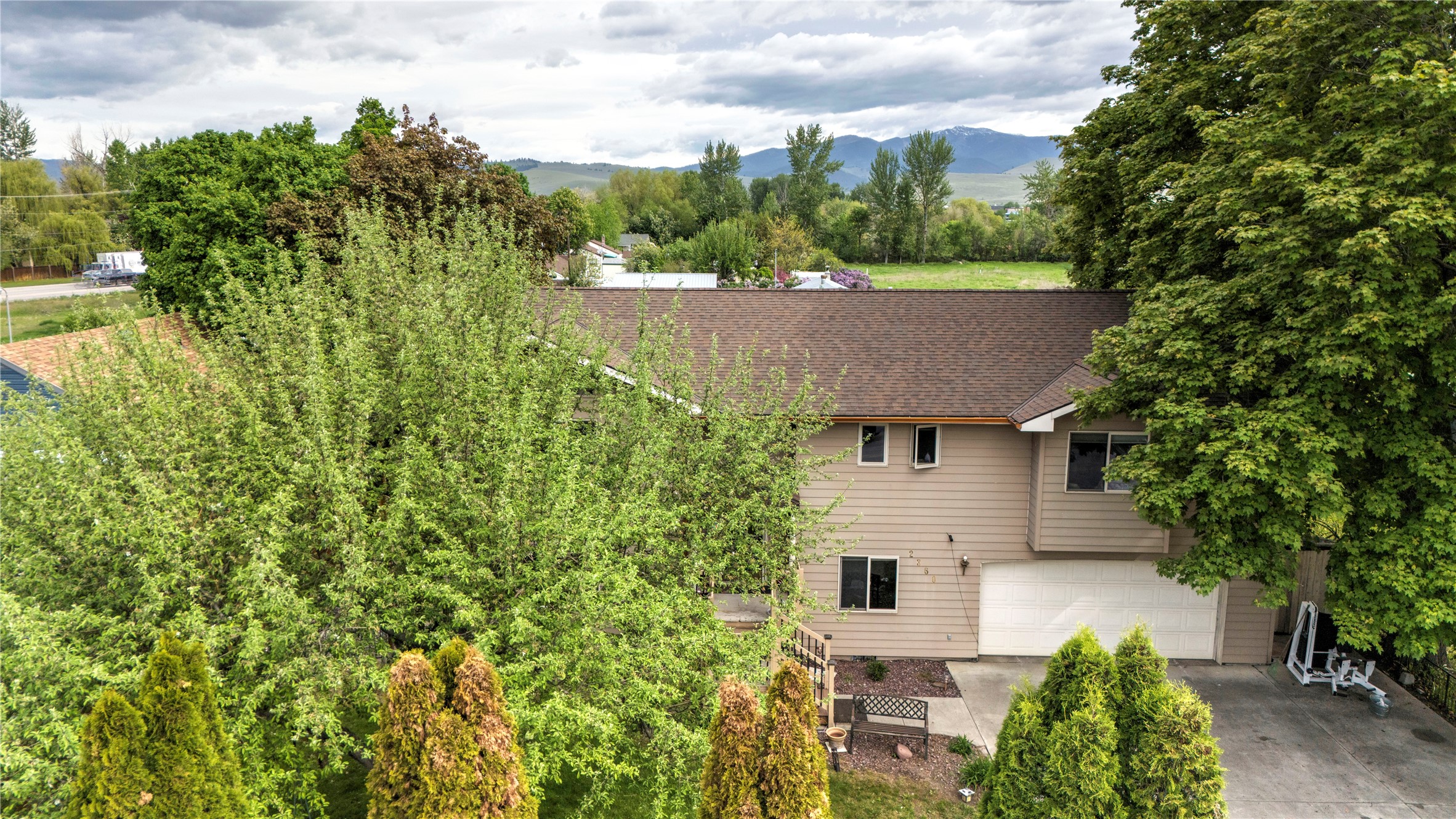 2360 River Road 2