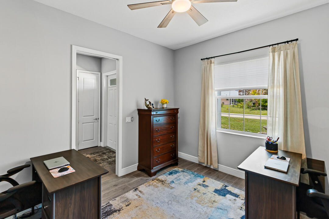 2549 SE Lyman Circle, Port St. Lucie