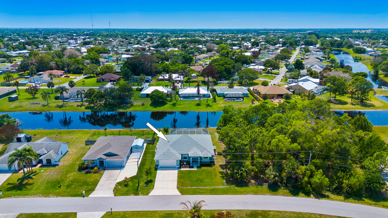 2549 SE Lyman Circle, Port St. Lucie