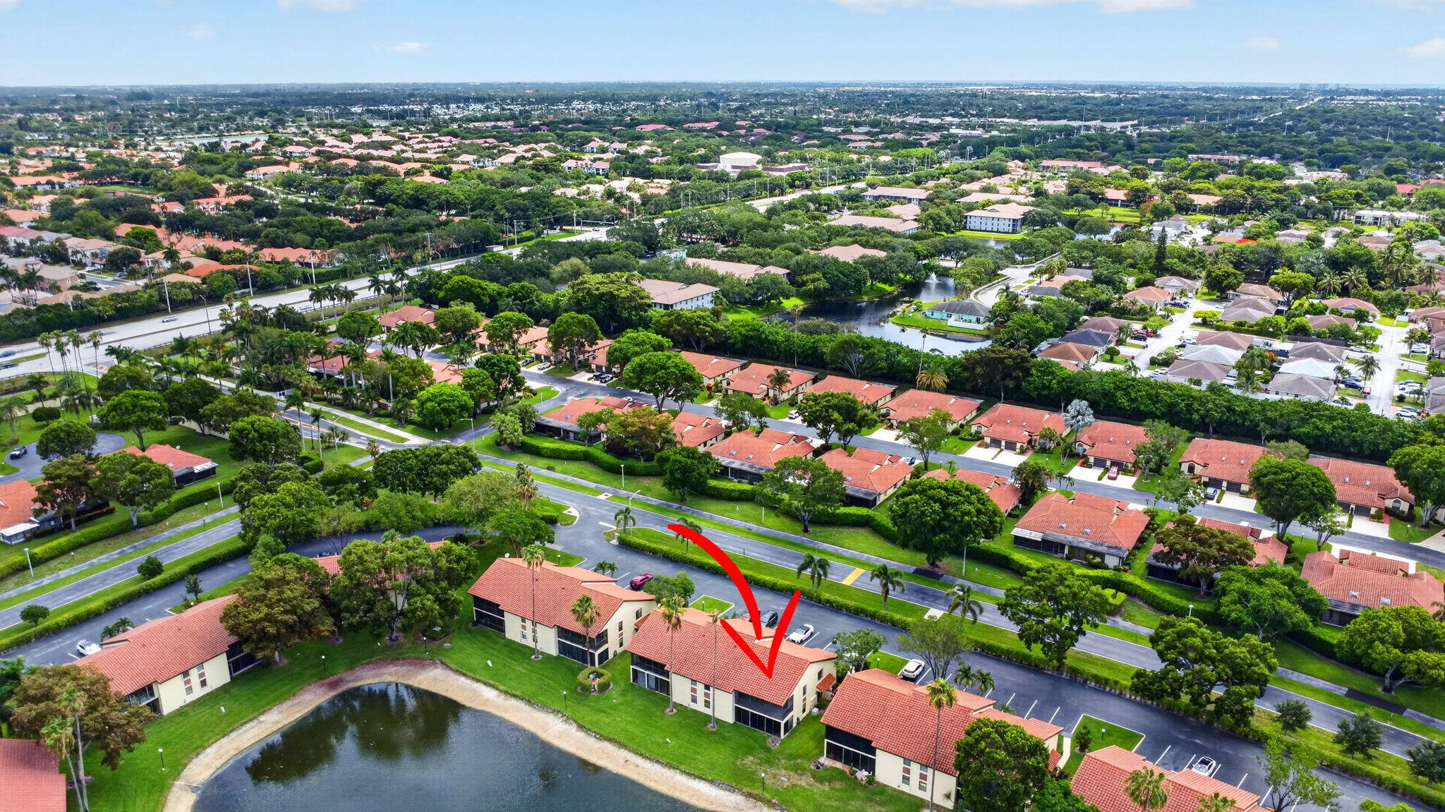 10231 N Circle Lake Drive 201