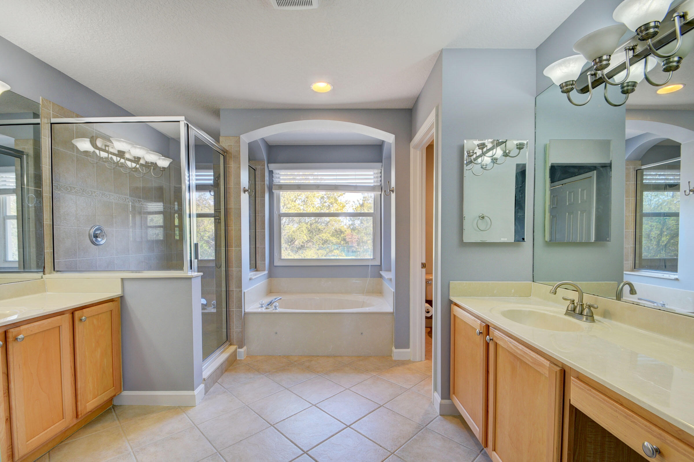 3613 Burchs Cove